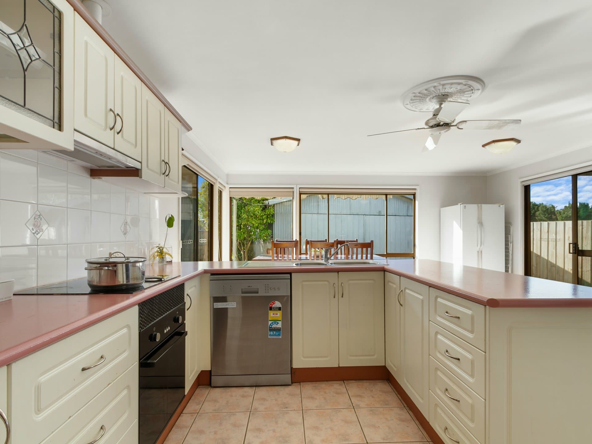 123 Crooke Street, East Bairnsdale, East Bairnsdale - Thumbnail 4