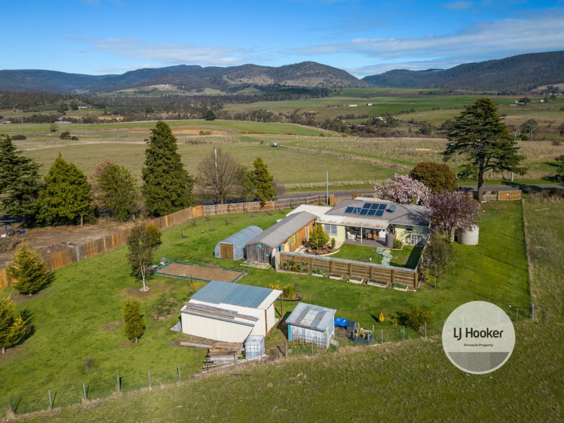 92 Kilderry Road, Hayes, Hayes - Thumbnail 2