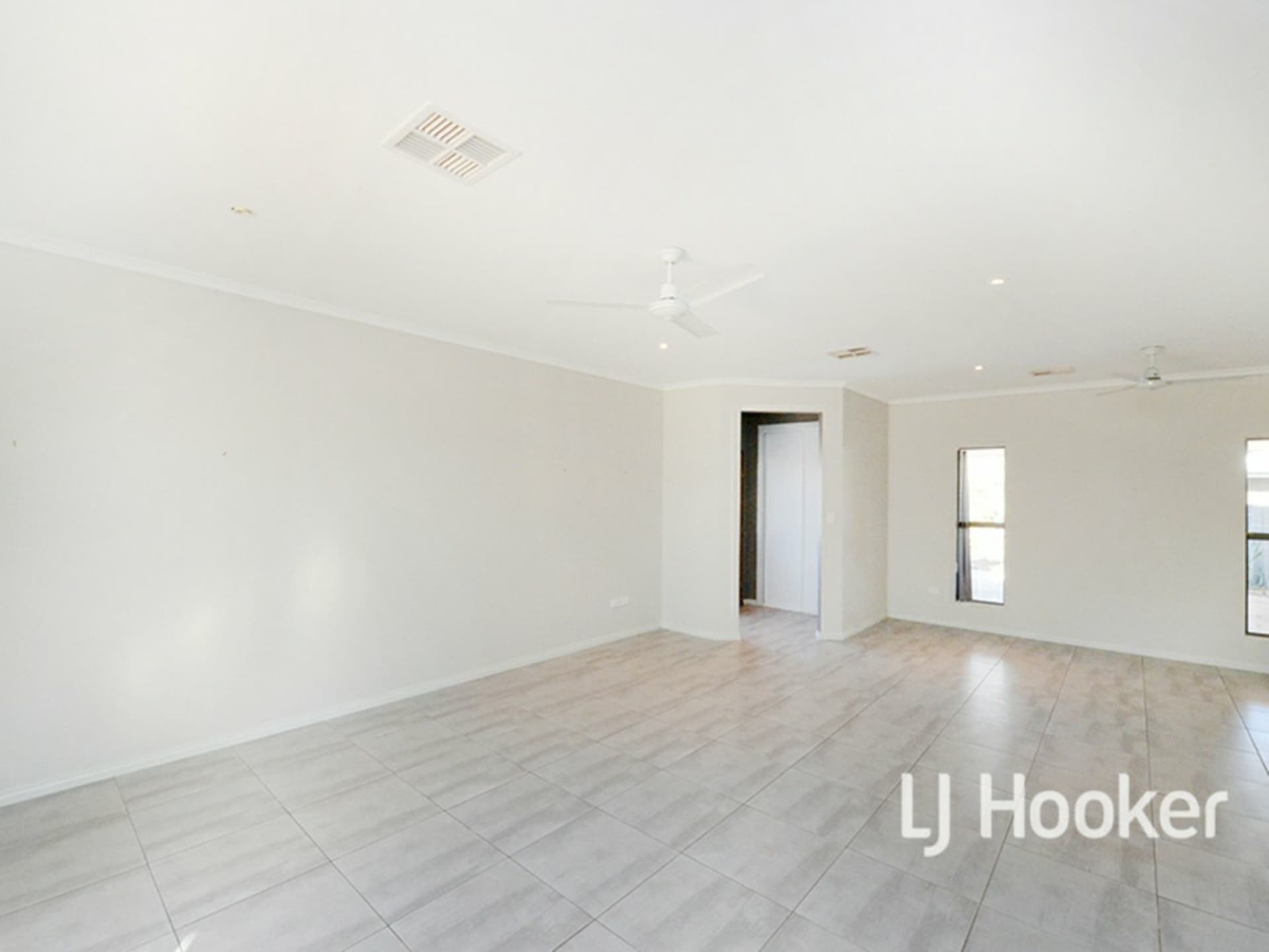 4 Wedelia Place, Stuart, Stuart - Thumbnail 6
