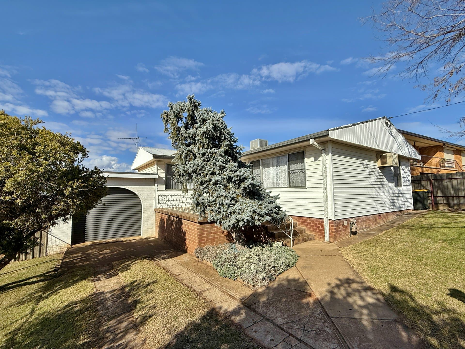 108 Wombat Street, Young, Young - Thumbnail 2