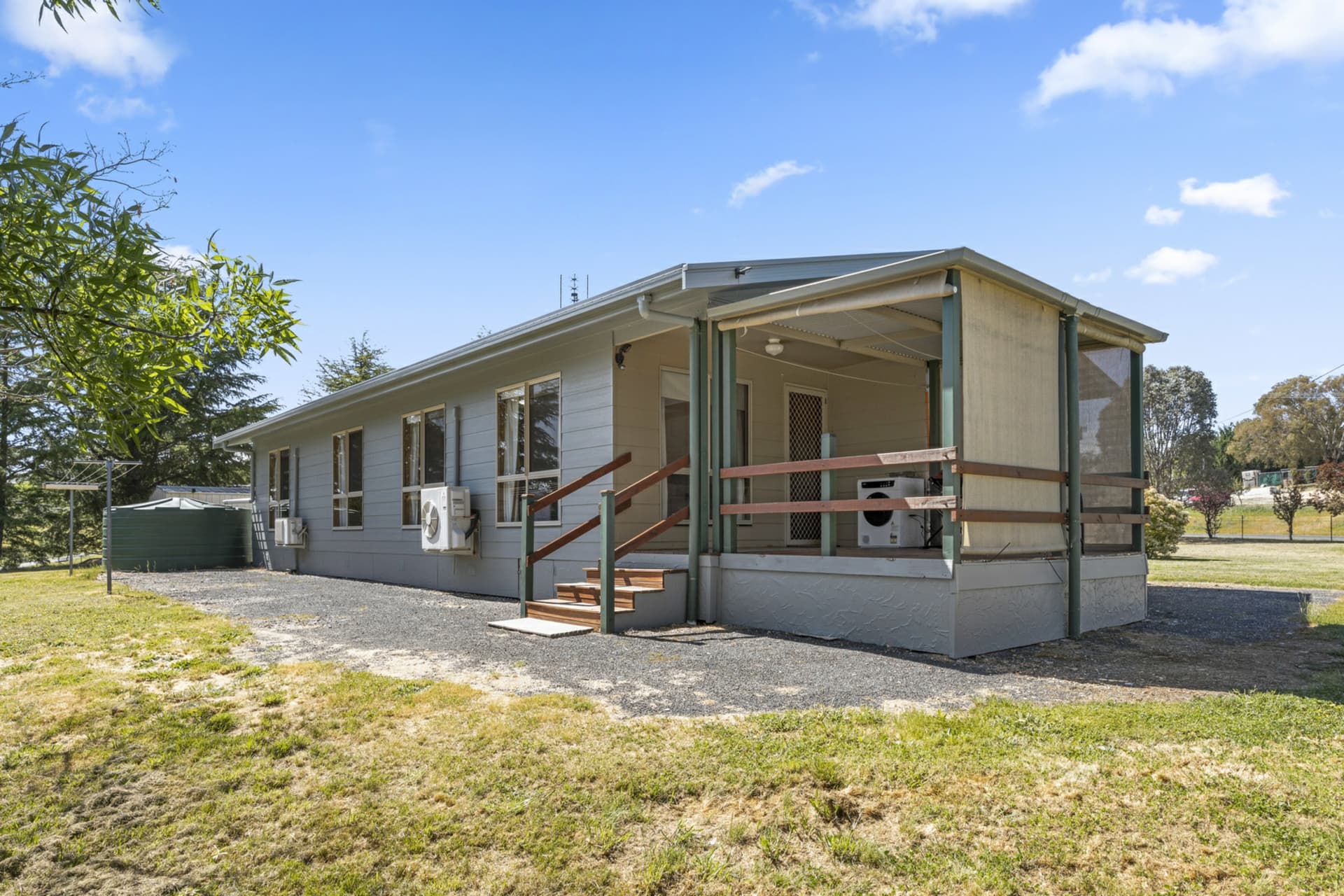 1 Shearsby Crescent, Yass, Yass - Image 1