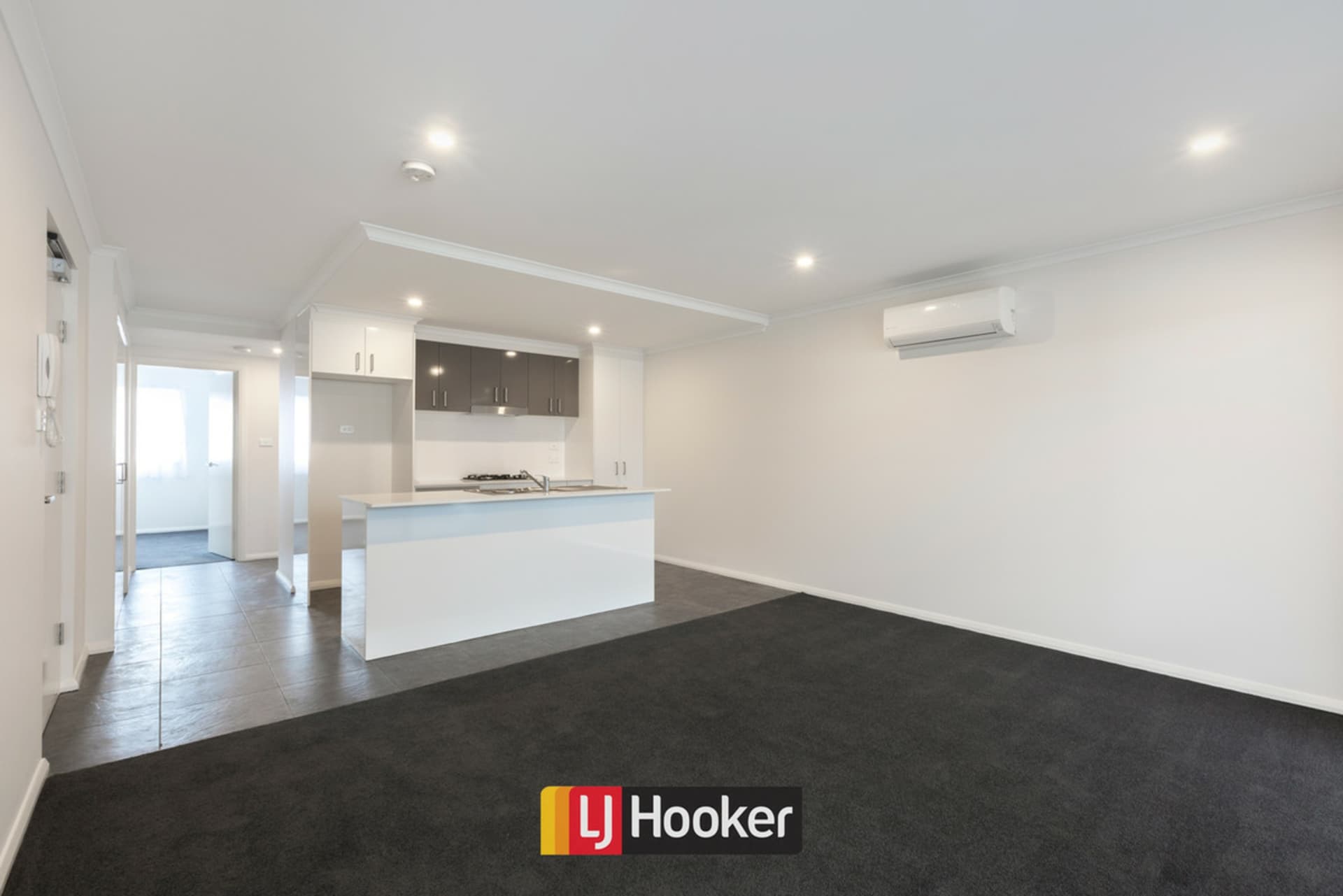 27/60 John Gorton Drive, Coombs, Coombs - Thumbnail 2