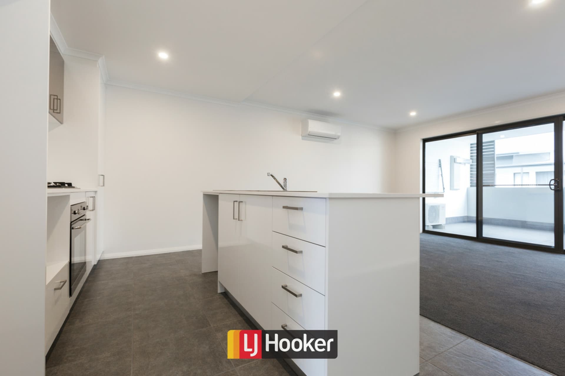 27/60 John Gorton Drive, Coombs, Coombs - Thumbnail 3