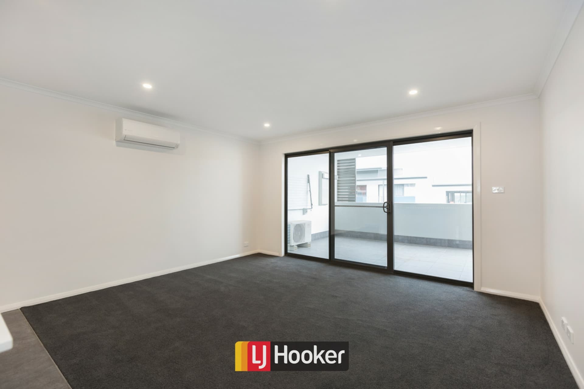 27/60 John Gorton Drive, Coombs, Coombs - Thumbnail 4
