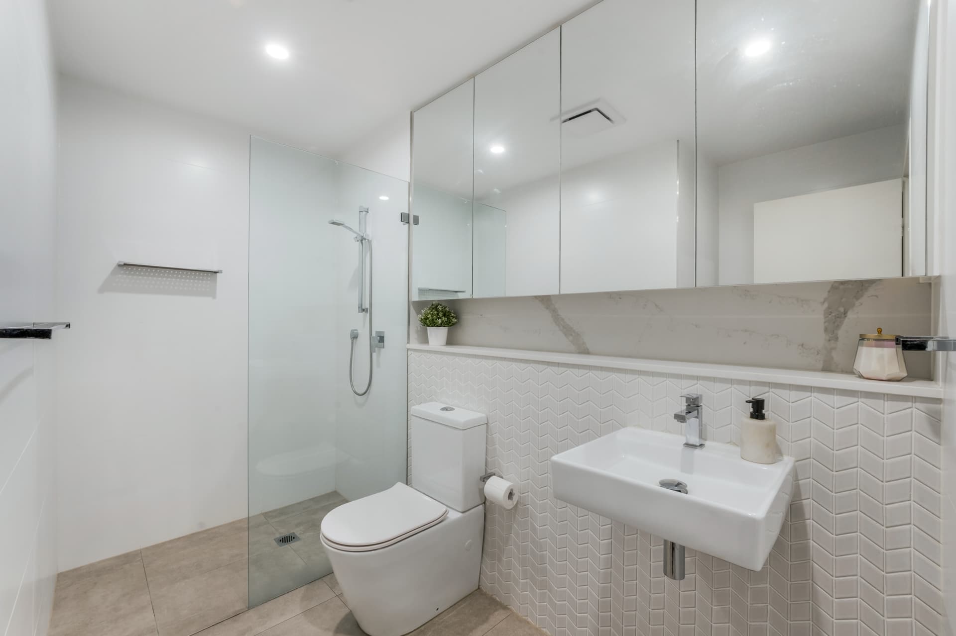 32/9 Goulburn Street, Warwick Farm, Warwick Farm - Thumbnail 5