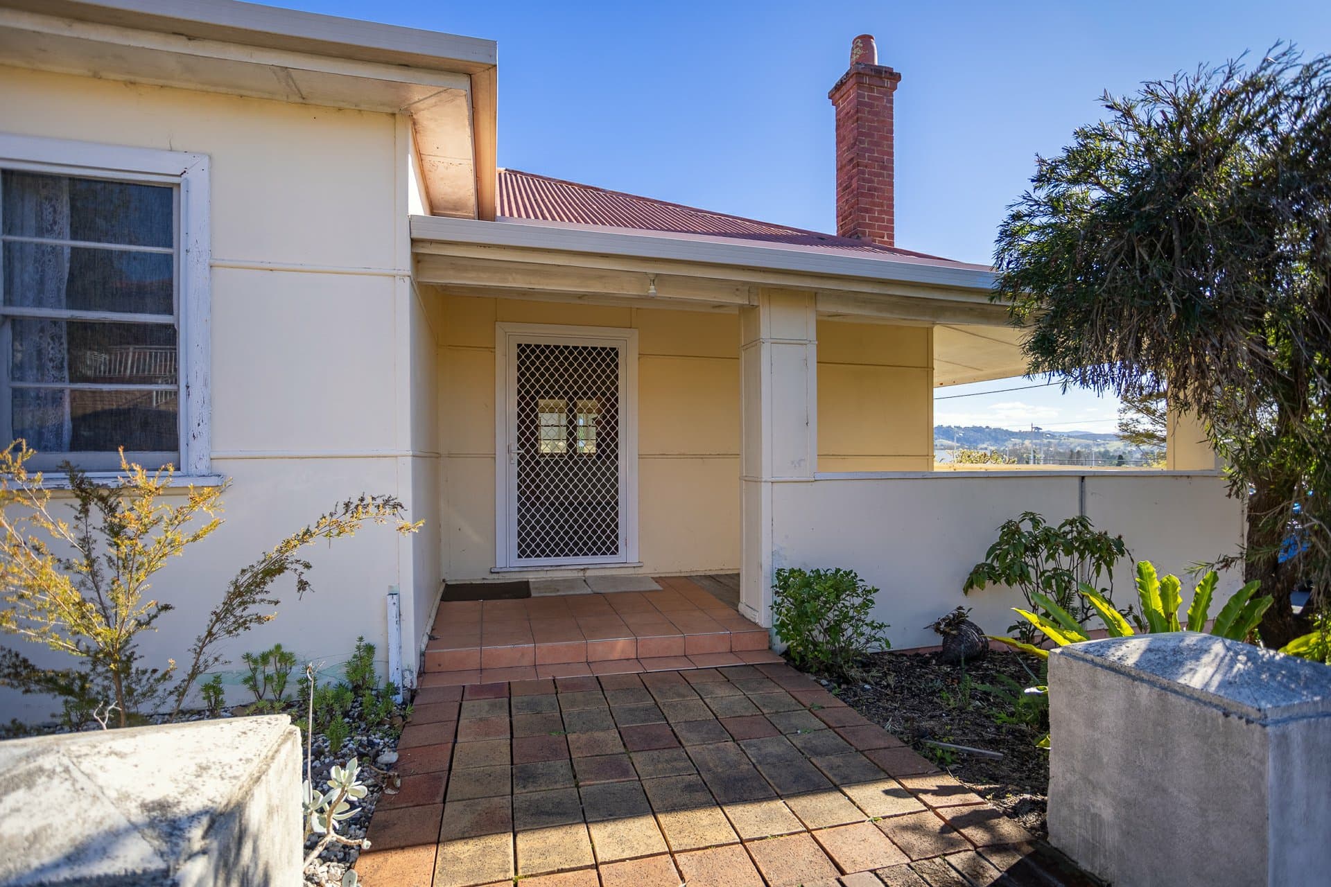 84 Upper Street, Bega, Bega - Thumbnail 2