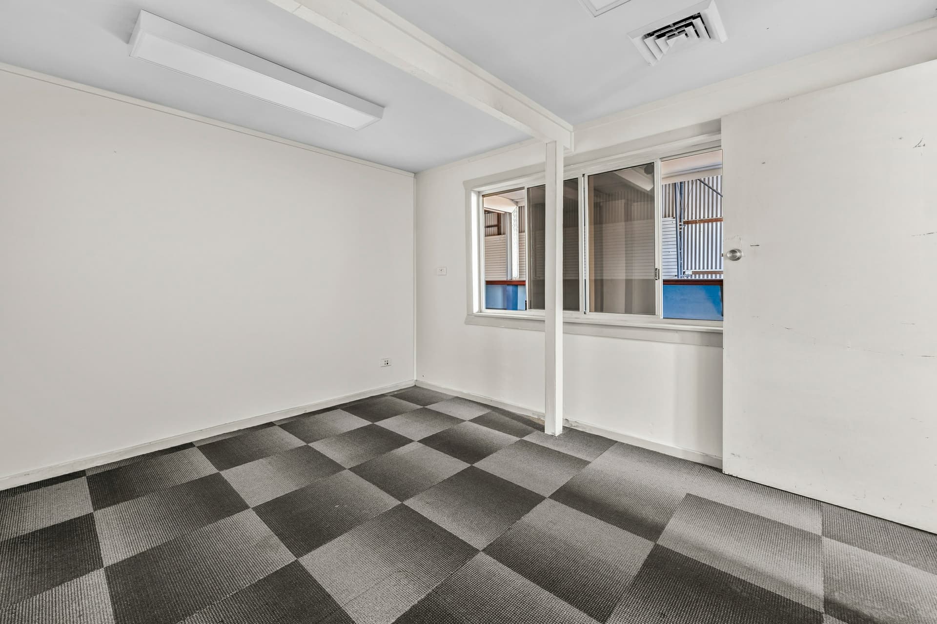17 Johnson Street, Maitland, Maitland - Thumbnail 8