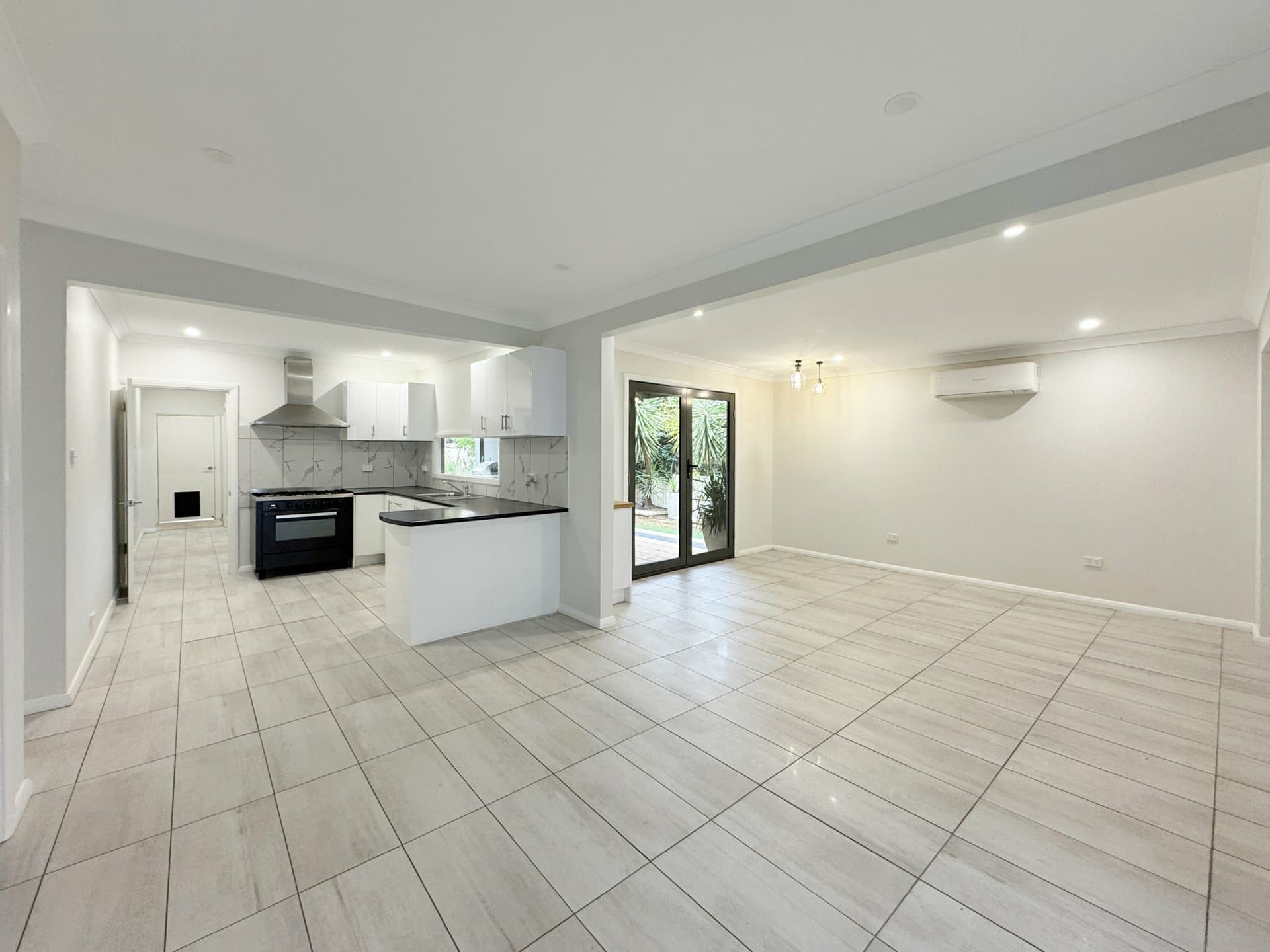115 Brown Street, Broken Hill, Broken Hill - Thumbnail 3