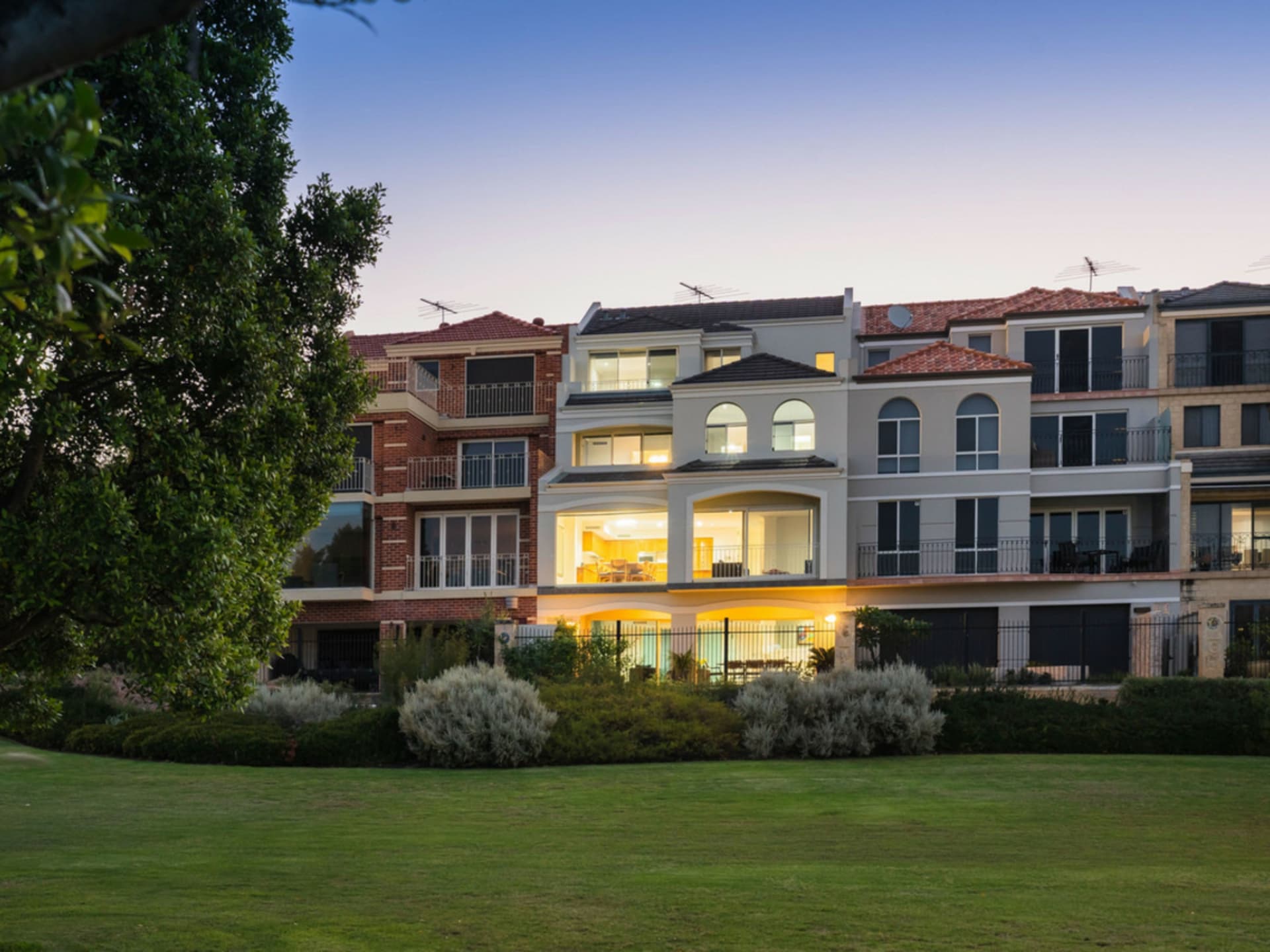 4 Vanguard Terrace, East Perth, East Perth - Image 1