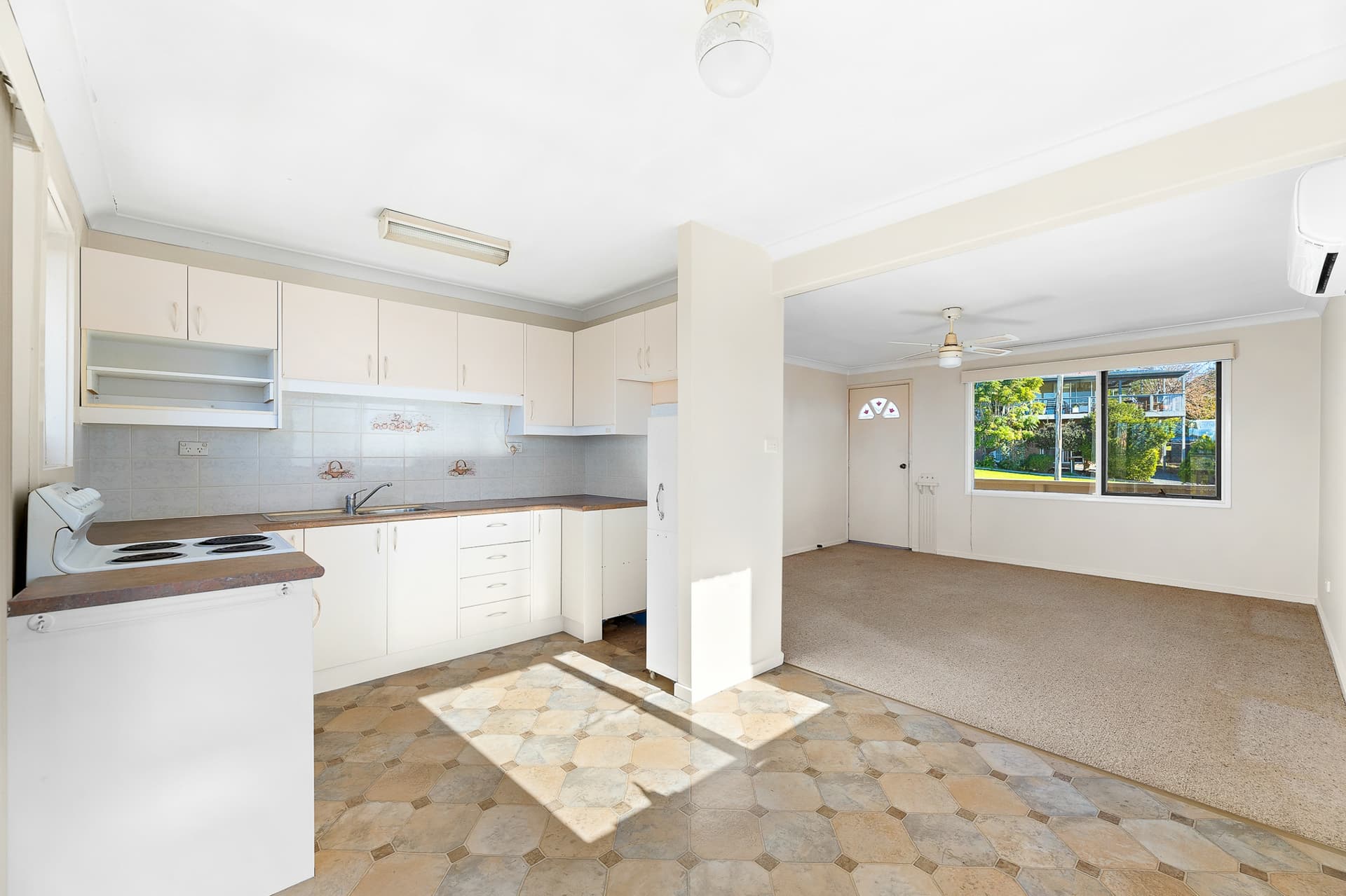 6 Swordfish Street, Tuross Head, Tuross Head - Thumbnail 2