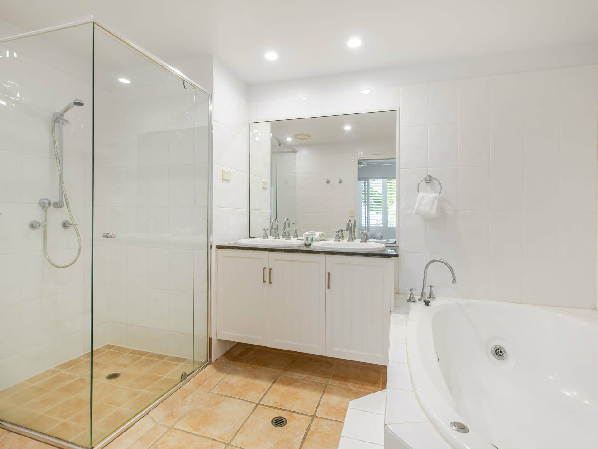 12 Cayman Villas/35-37 Mowbray Street, Port Douglas, Port Douglas - Thumbnail 7