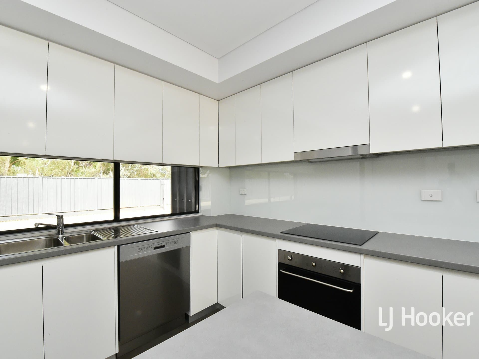 1-6/10 Sturt Terrace, East Side, East Side - Thumbnail 2