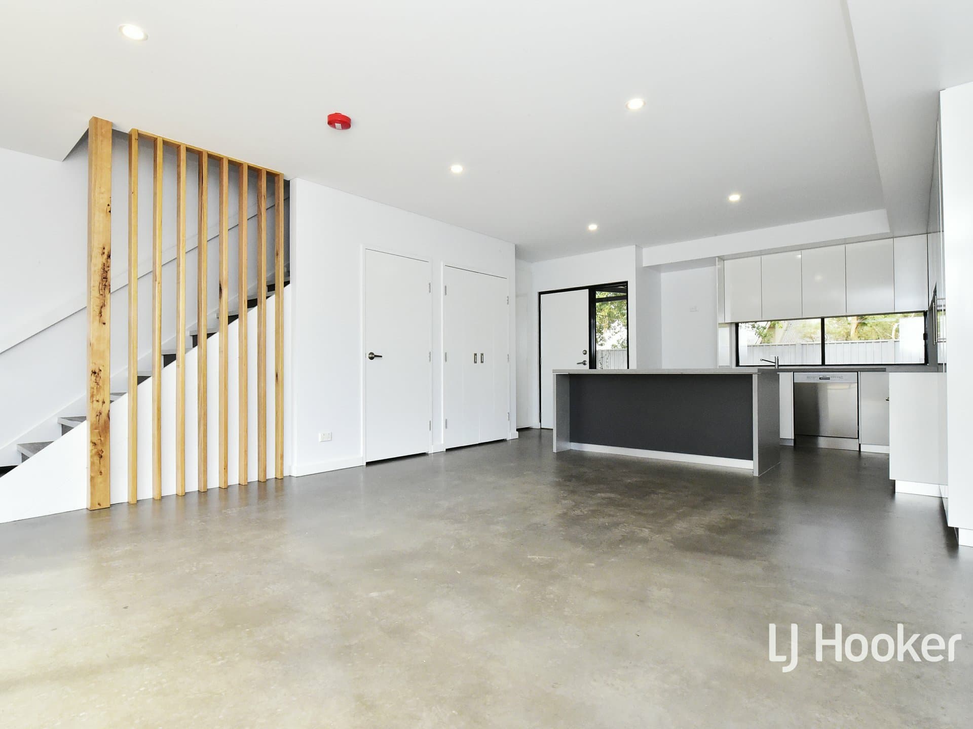 1-6/10 Sturt Terrace, East Side, East Side - Thumbnail 3