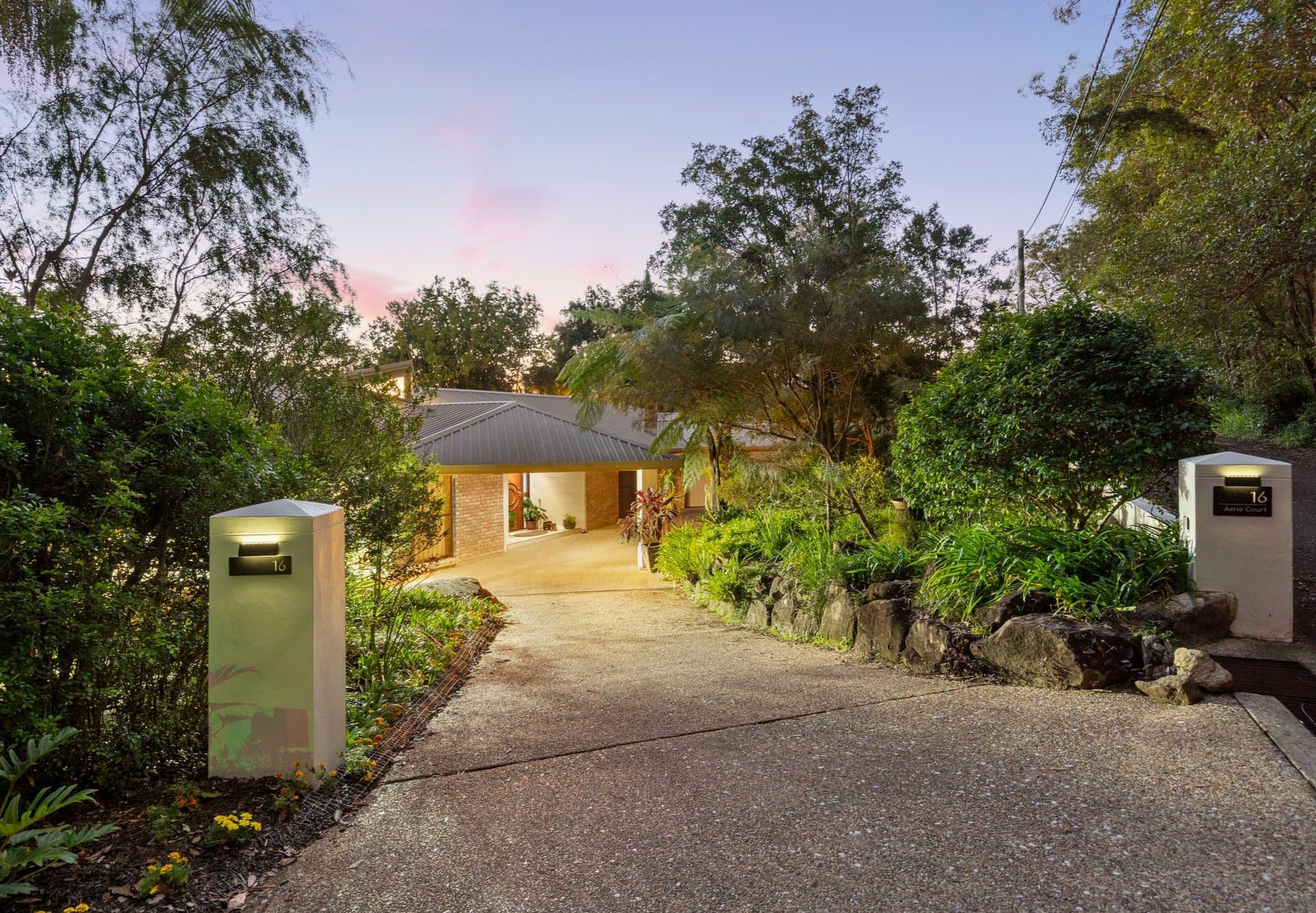 14-16 Aerie Court, Springwood, Springwood - Thumbnail 4