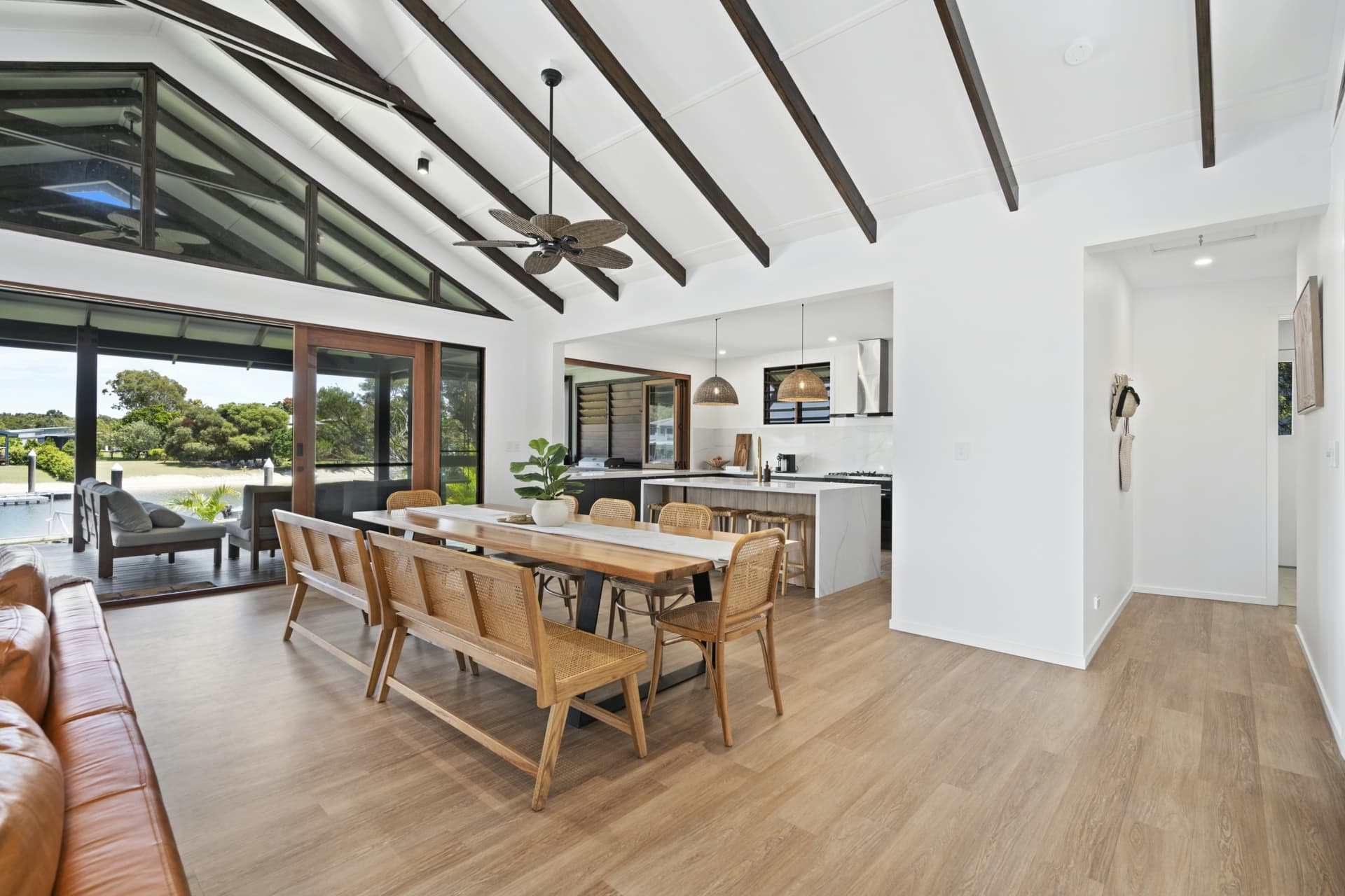 10 Kookaburra Crt, South Stradbroke, South Stradbroke - Thumbnail 7