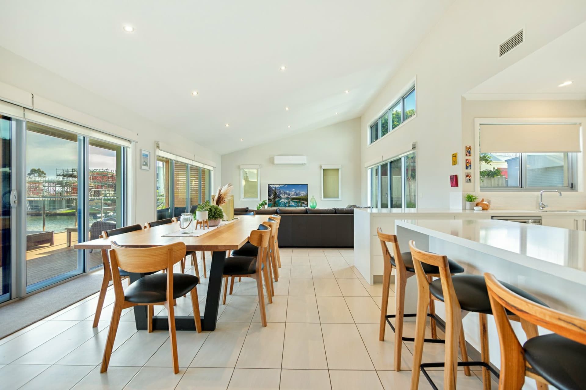 9 Government Road, Paynesville, Paynesville - Thumbnail 3