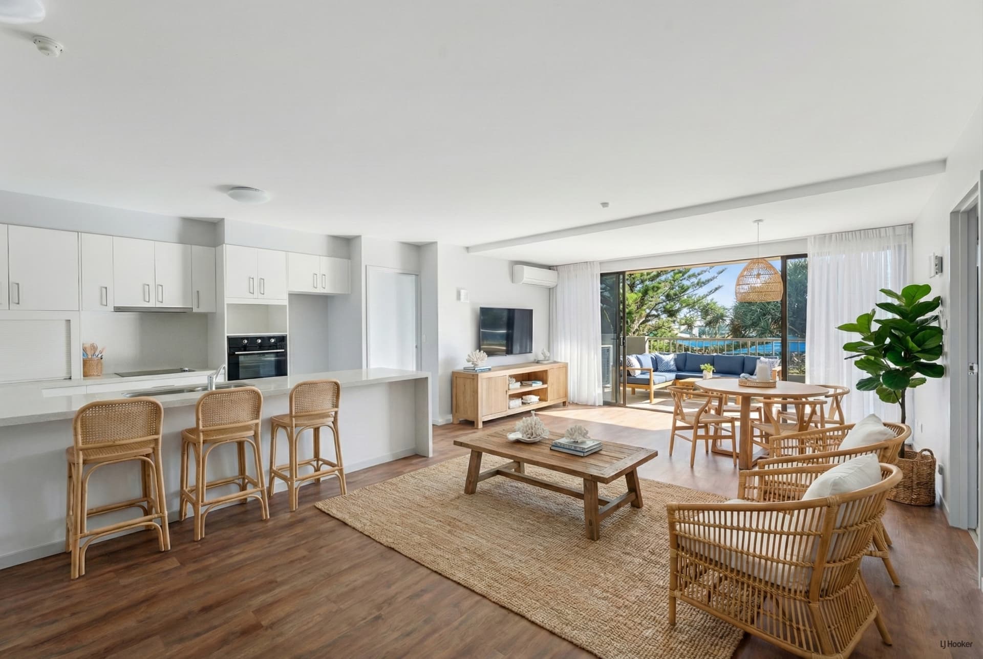 1B/828 Pacific Parade, Currumbin, Currumbin - Image 1