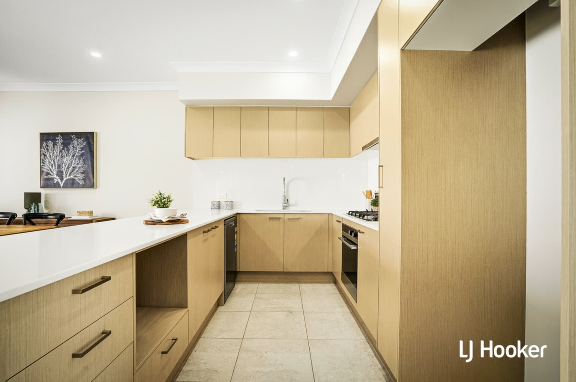 7 Terrara Street, Rouse Hill, Rouse Hill - Thumbnail 3