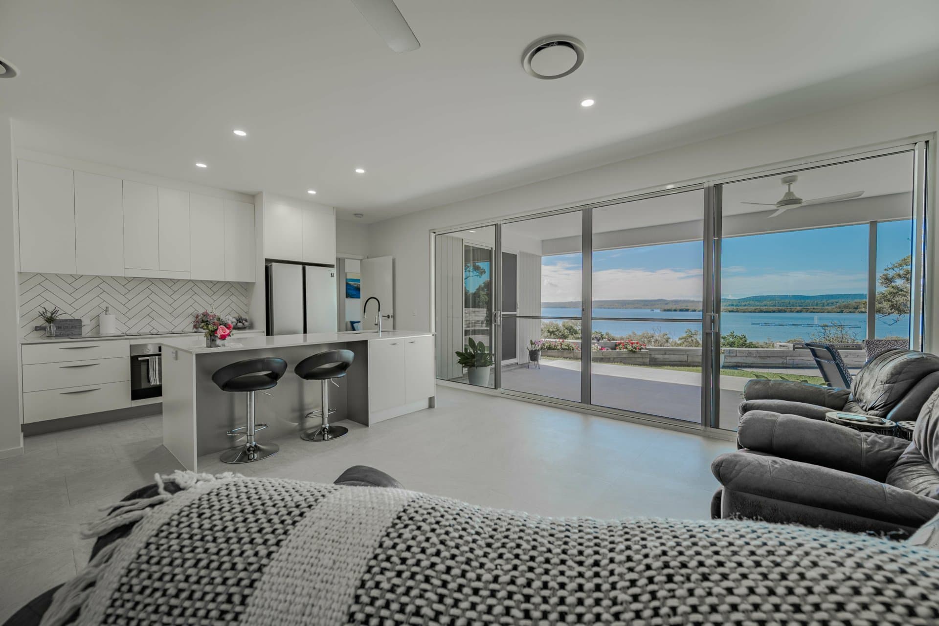 17 Bay Dve, Russell Island, Russell Island - Thumbnail 8