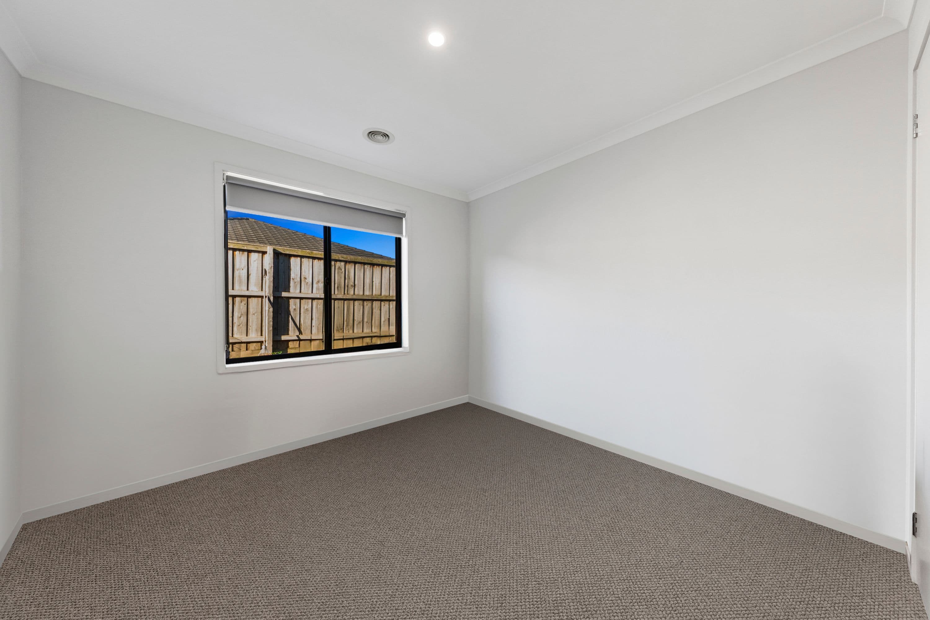 13 Firewheel Road, Officer VIC 3809, Officer - Thumbnail 7