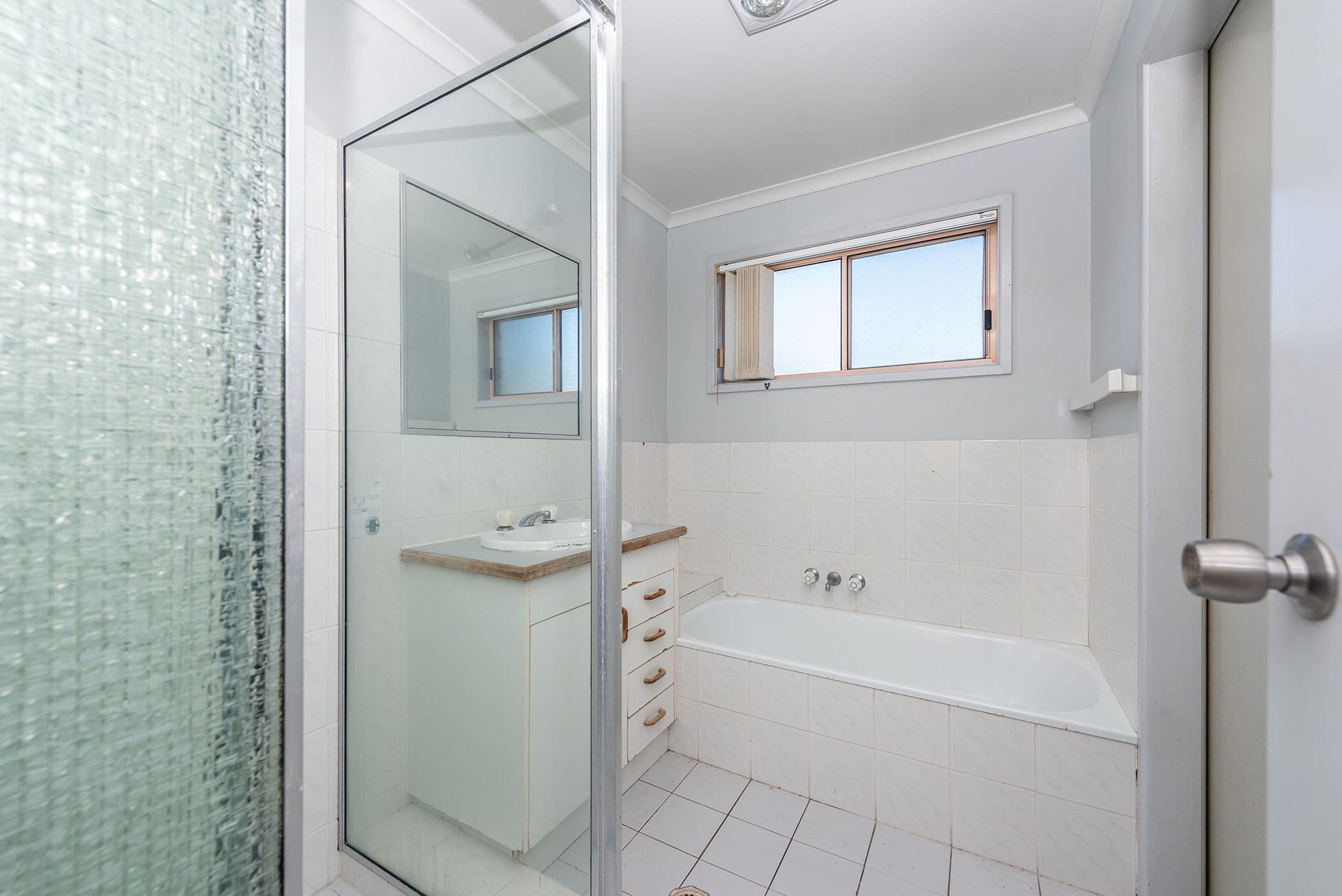 138 Hansford Road, Coombabah QLD 4216, Coombabah - Thumbnail 4