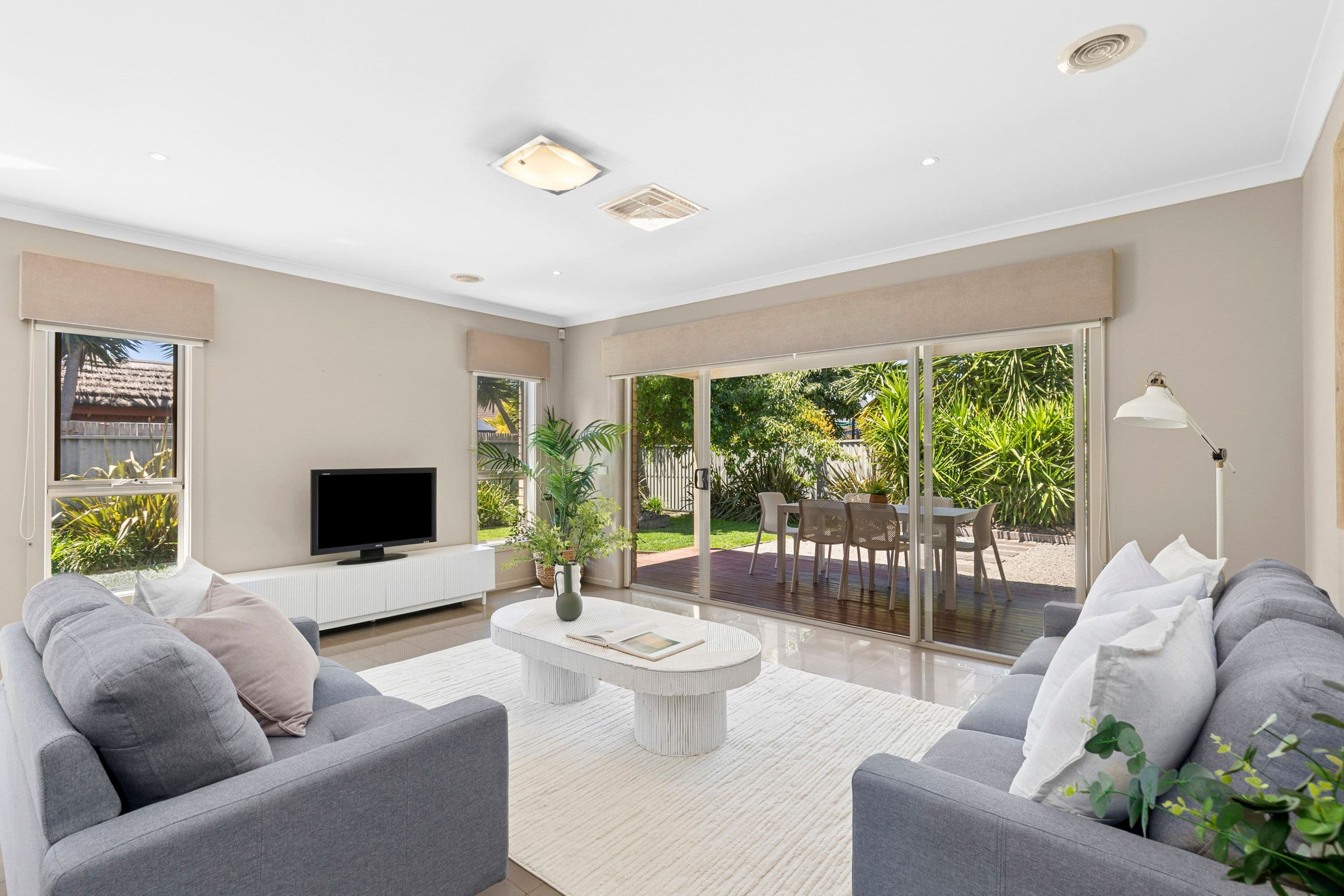 112 Eastlakes Boulevard, Lara VIC 3212, Lara - Thumbnail 5