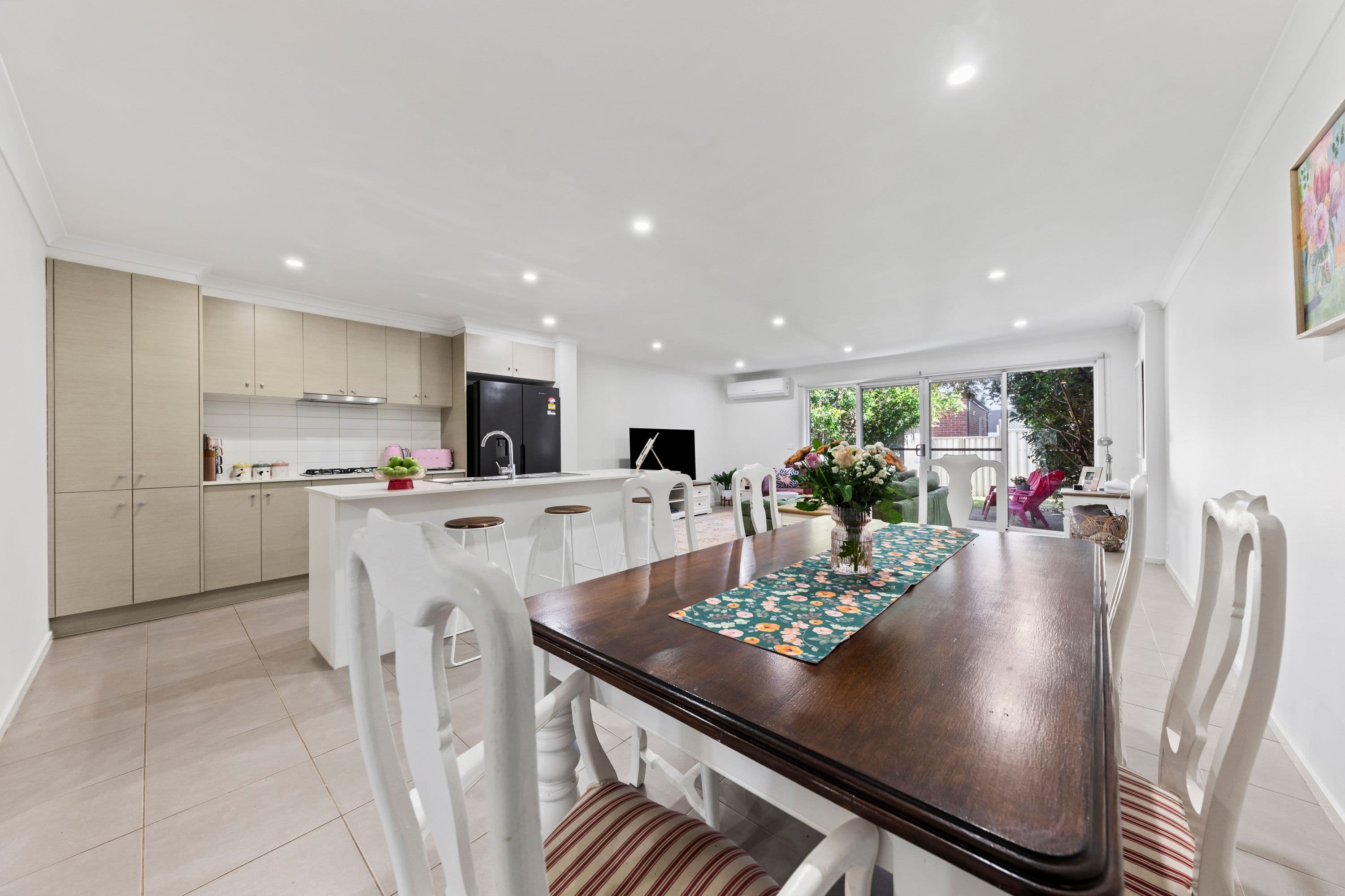 14 Debra Avenue, Pakenham VIC 3810, Pakenham - Thumbnail 6