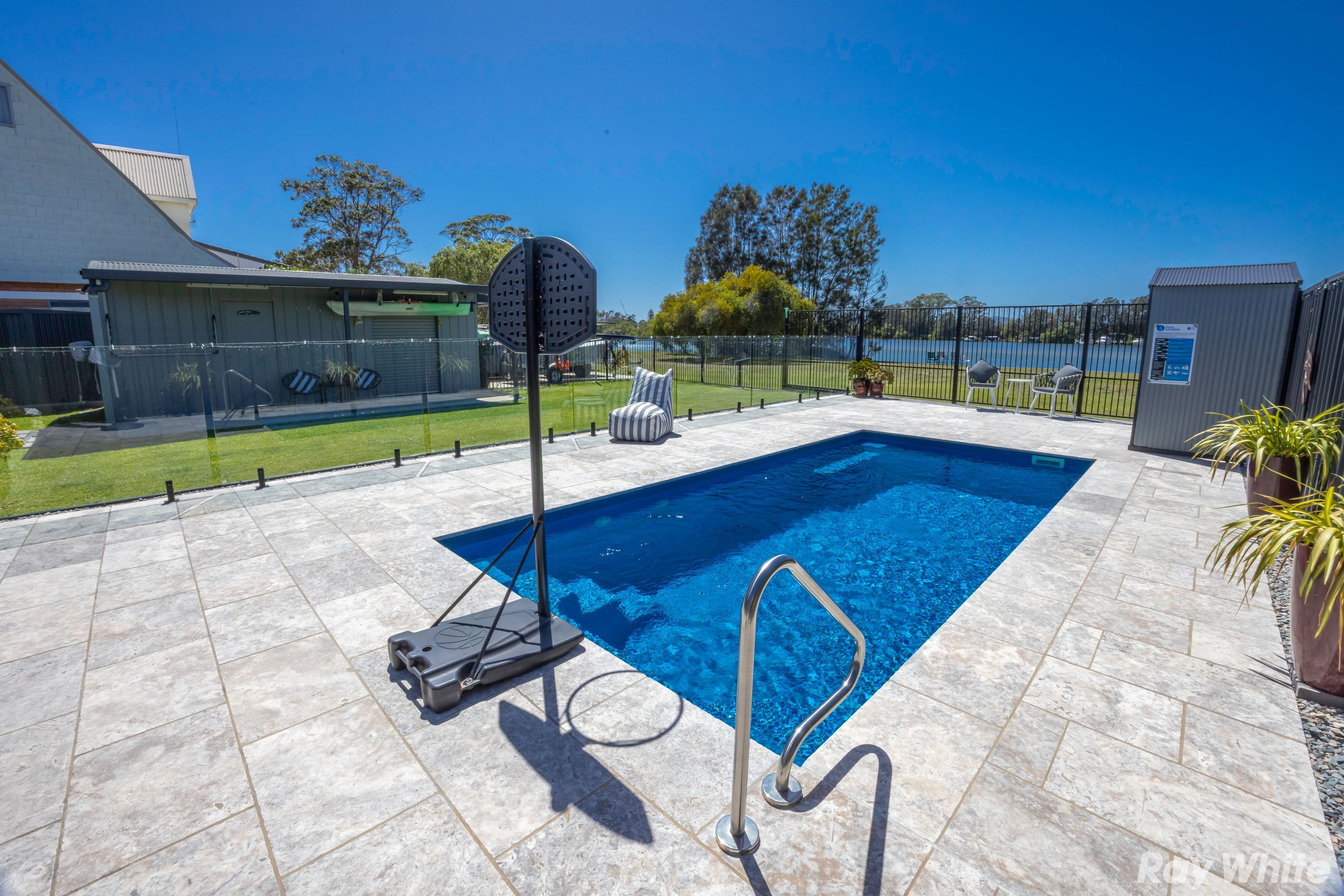 16 Rest Point Parade, Tuncurry NSW 2428, Tuncurry - Thumbnail 2