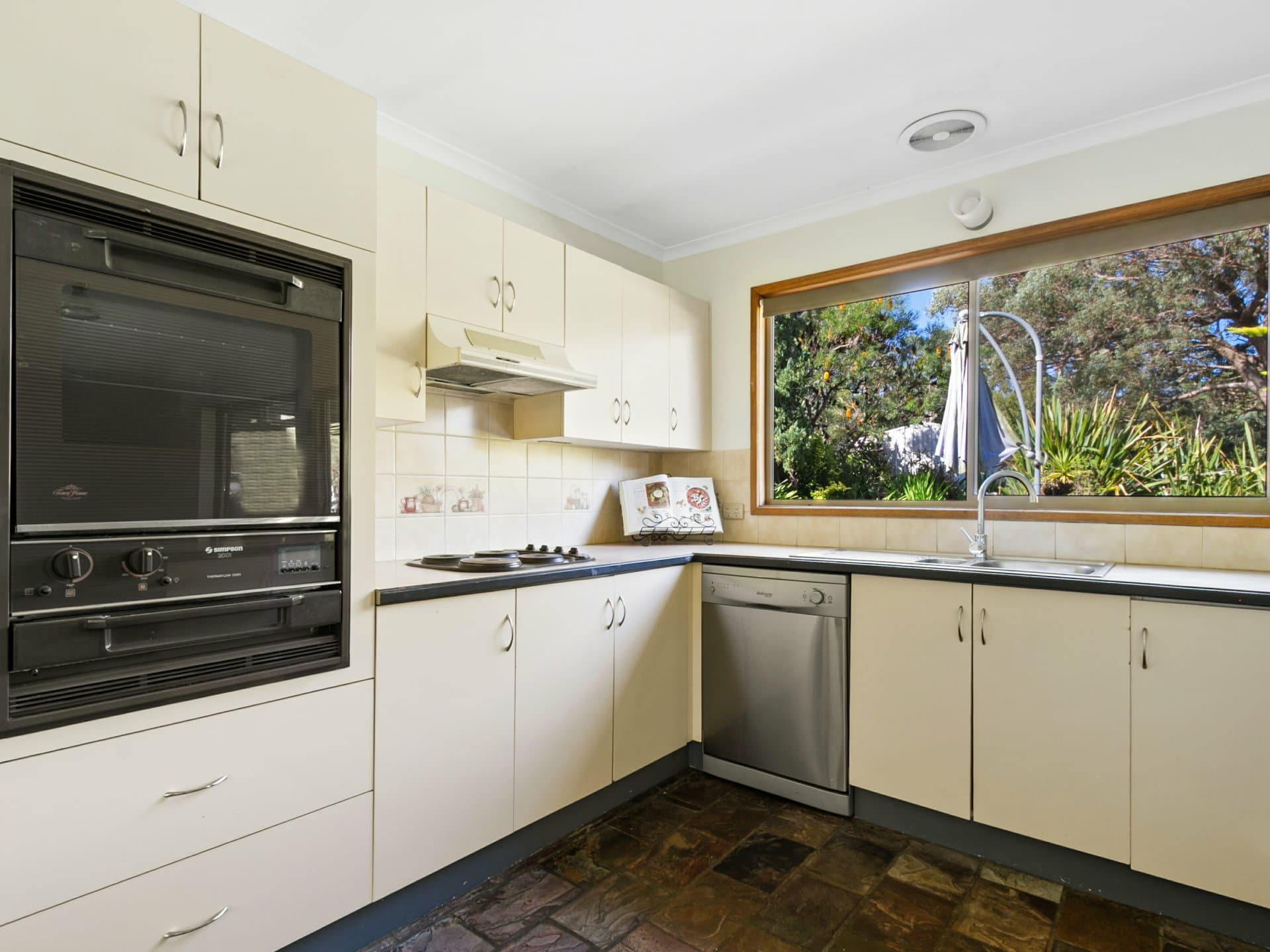 128 & 128A Waddells Road, Nicholson, Nicholson - Thumbnail 4
