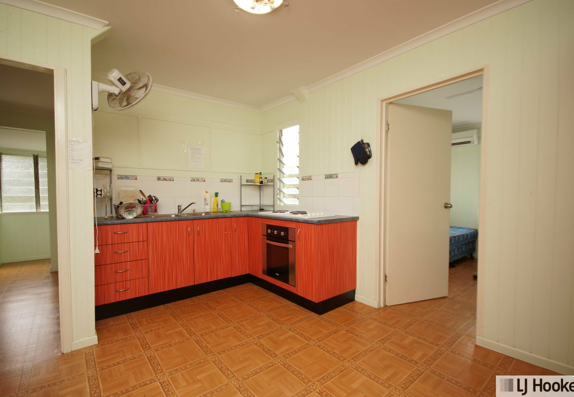 20 Black St, Tully, Tully - Thumbnail 3