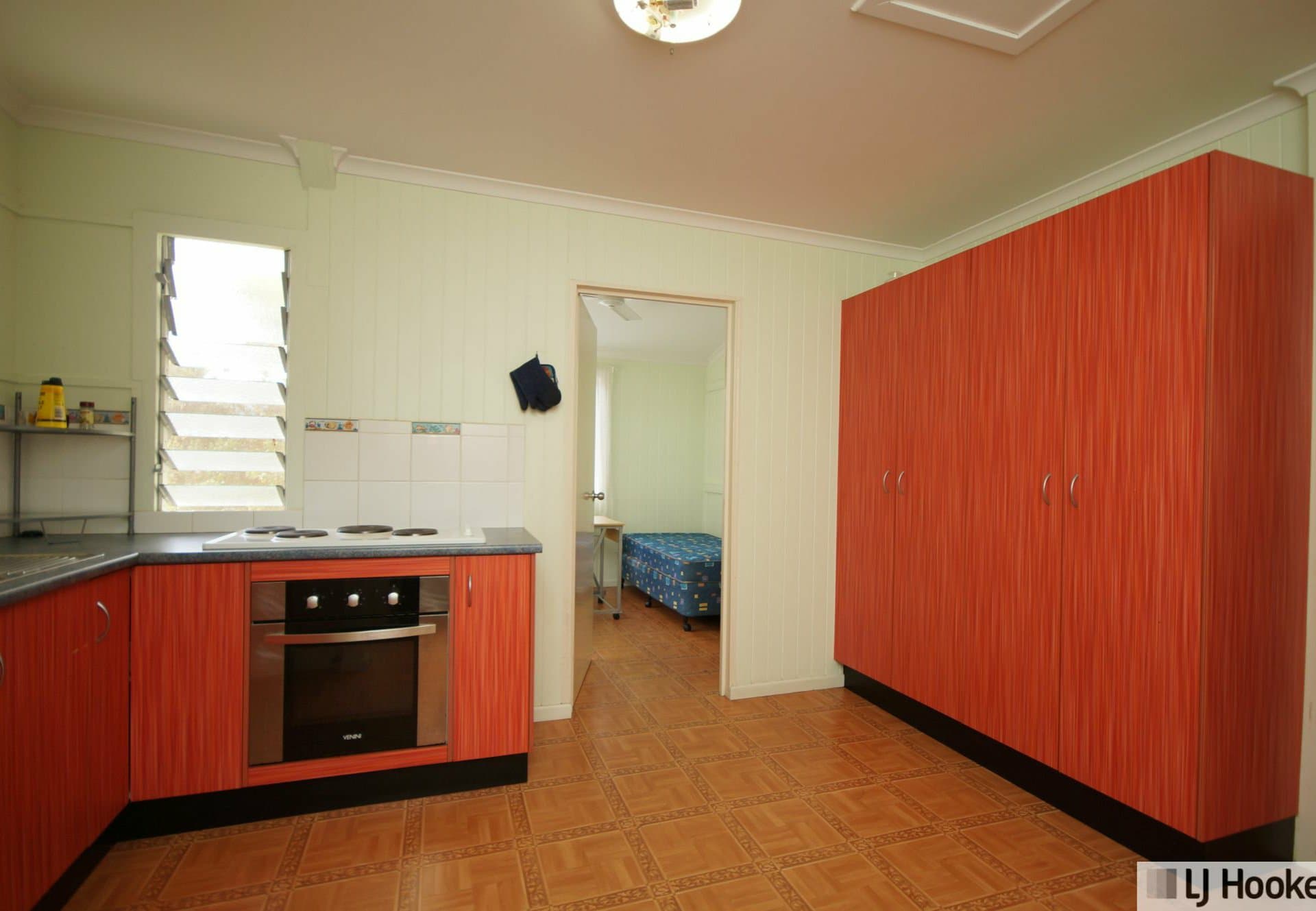 20 Black St, Tully, Tully - Thumbnail 4