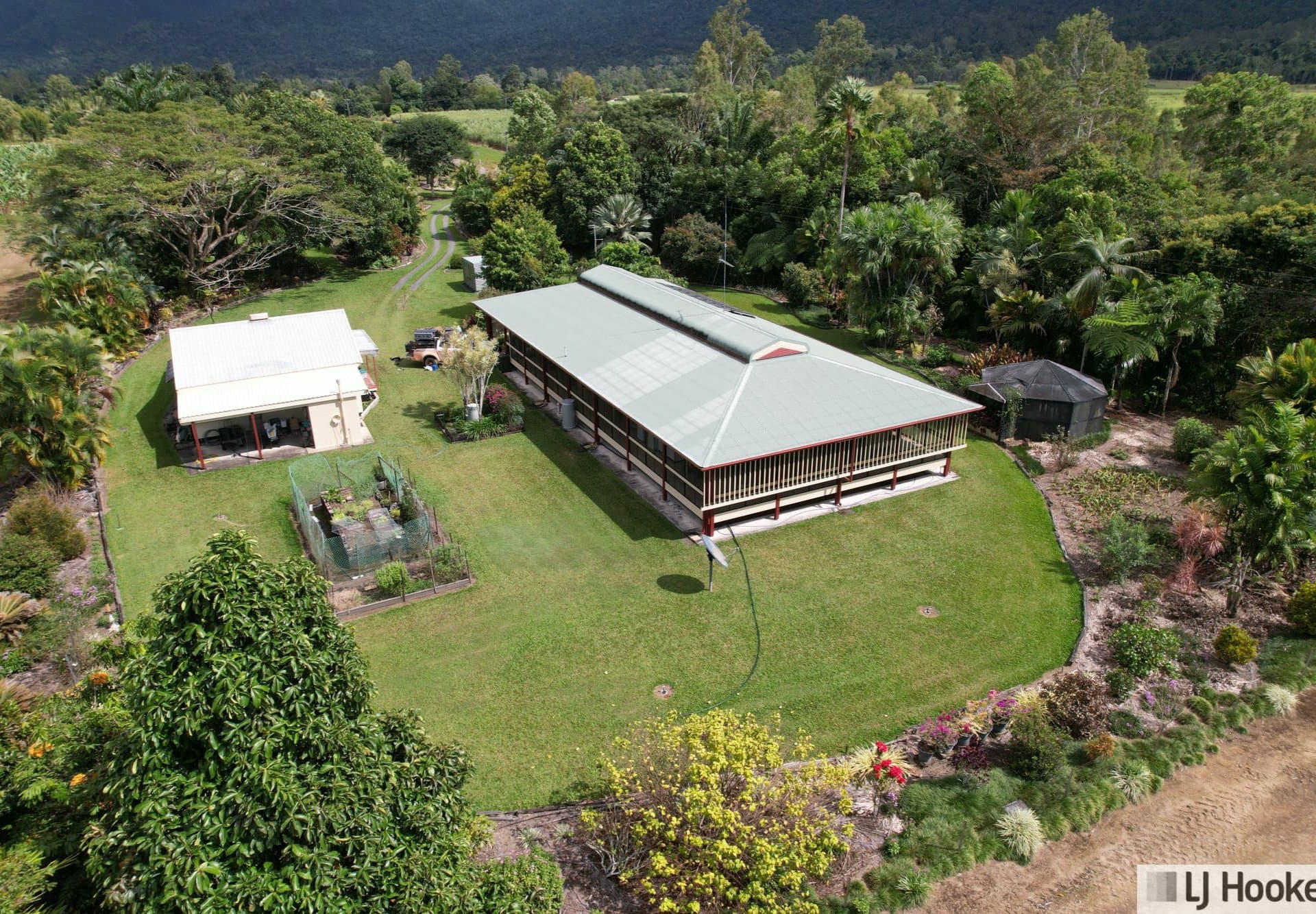 957 Kennedy Creek Rd, Carruchan, Carruchan - Thumbnail 4