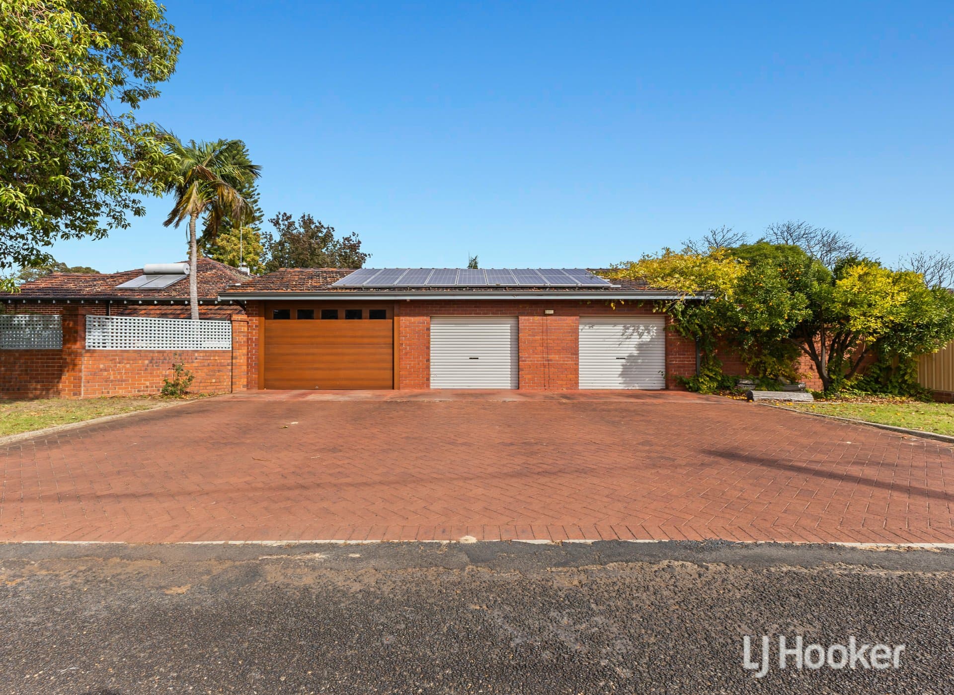24 Herbert Road, Harvey, Harvey - Image 1