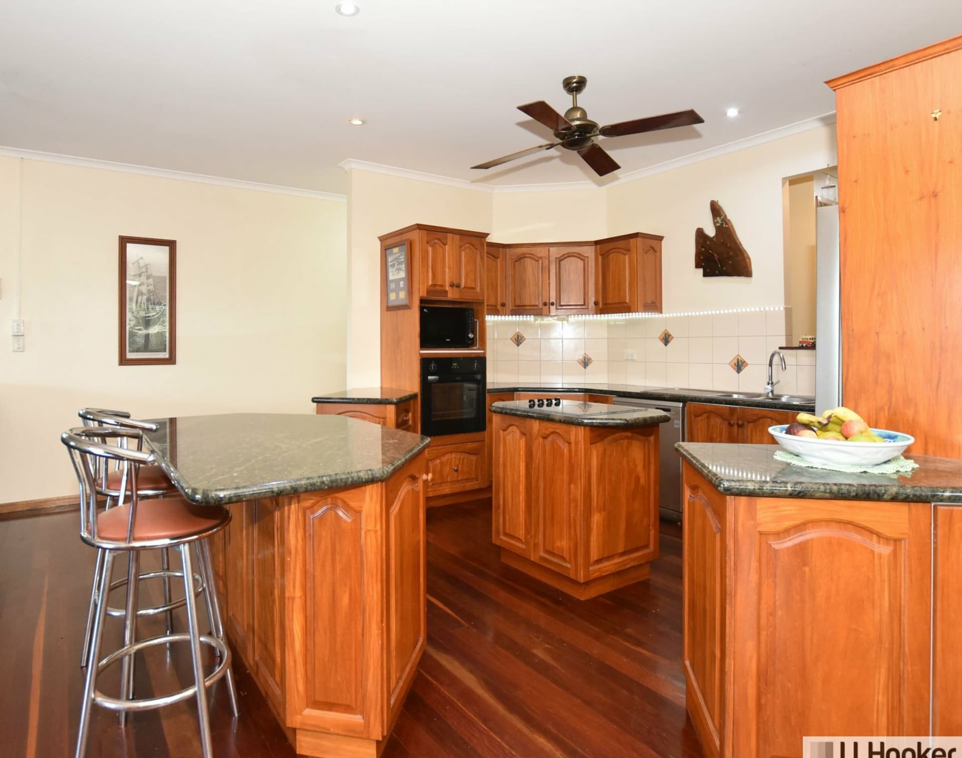 9 Church Street, East Innisfail, East Innisfail - Thumbnail 3