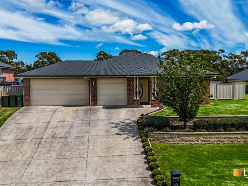 28 Hillcrest Avenue, Lithgow, Lithgow - Image 1