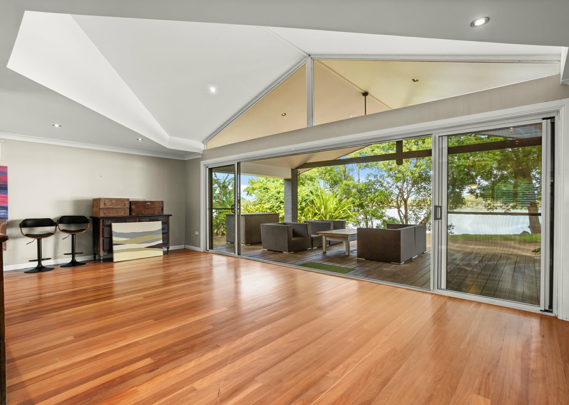 38 Allan Lane, Oxley Island, Oxley Island - Thumbnail 7