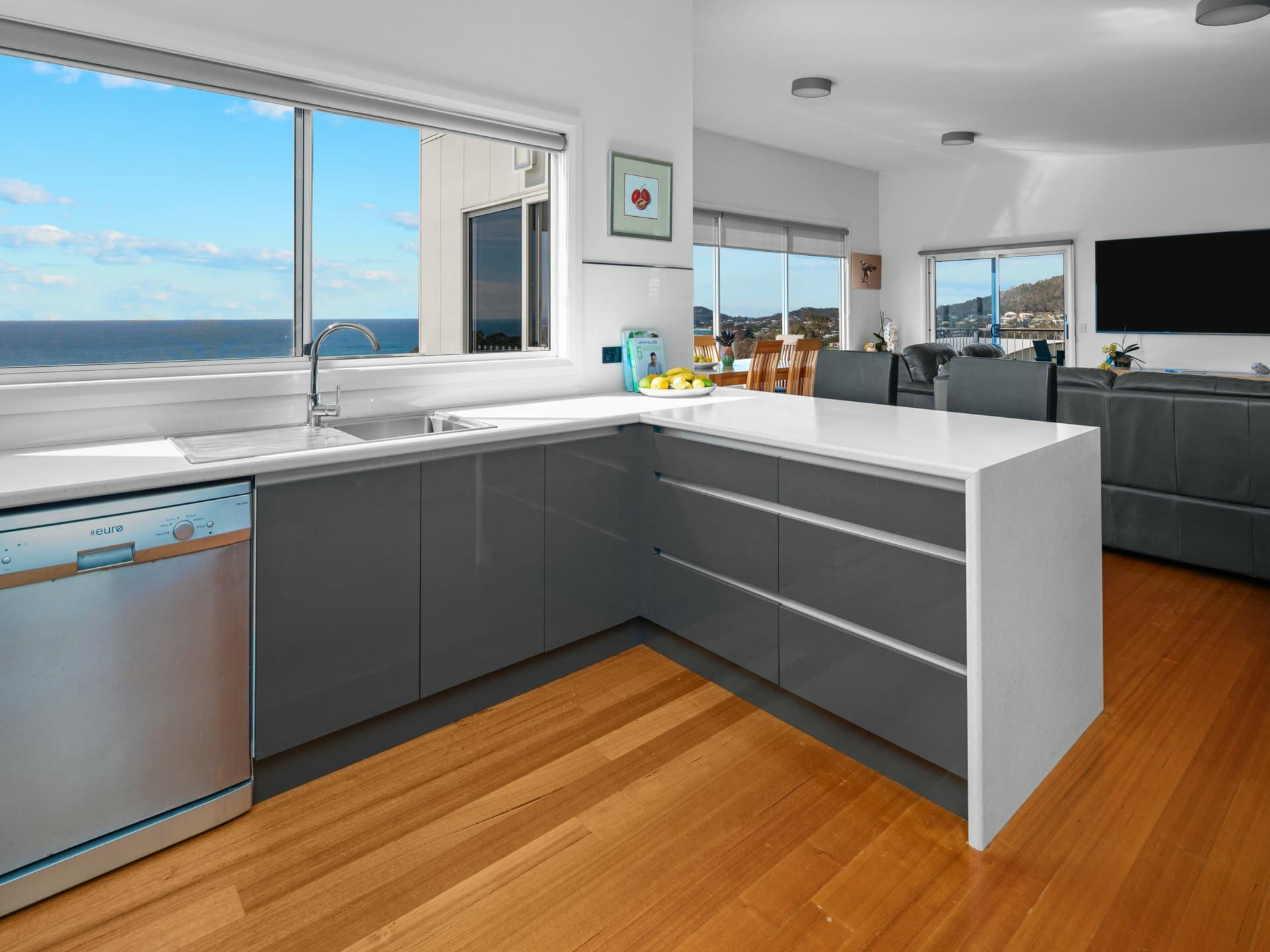 152 Tasman Highway, Bicheno, Bicheno - Thumbnail 5