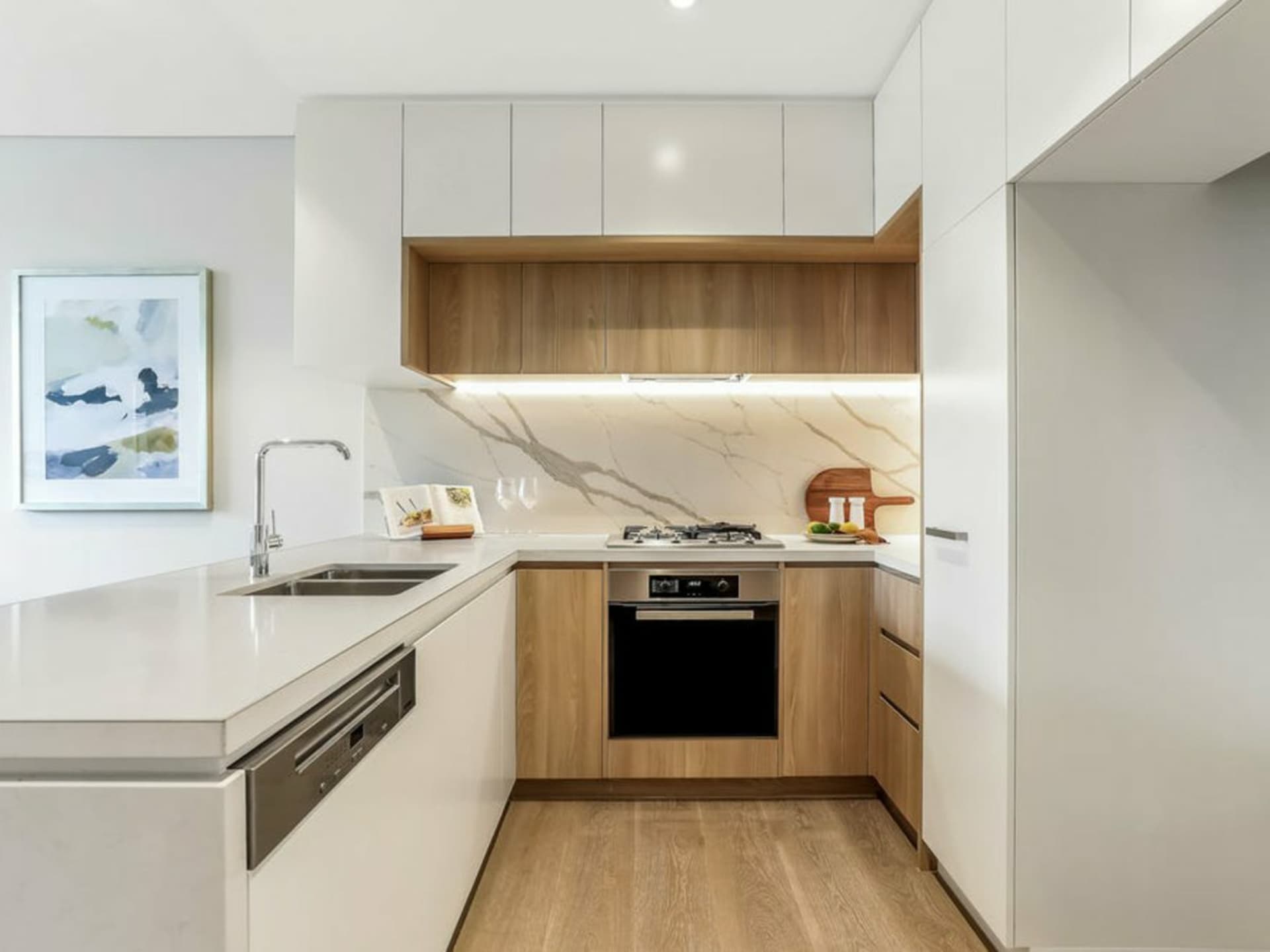 609/989-1015 Pacific Highway, Roseville, Roseville - Thumbnail 3