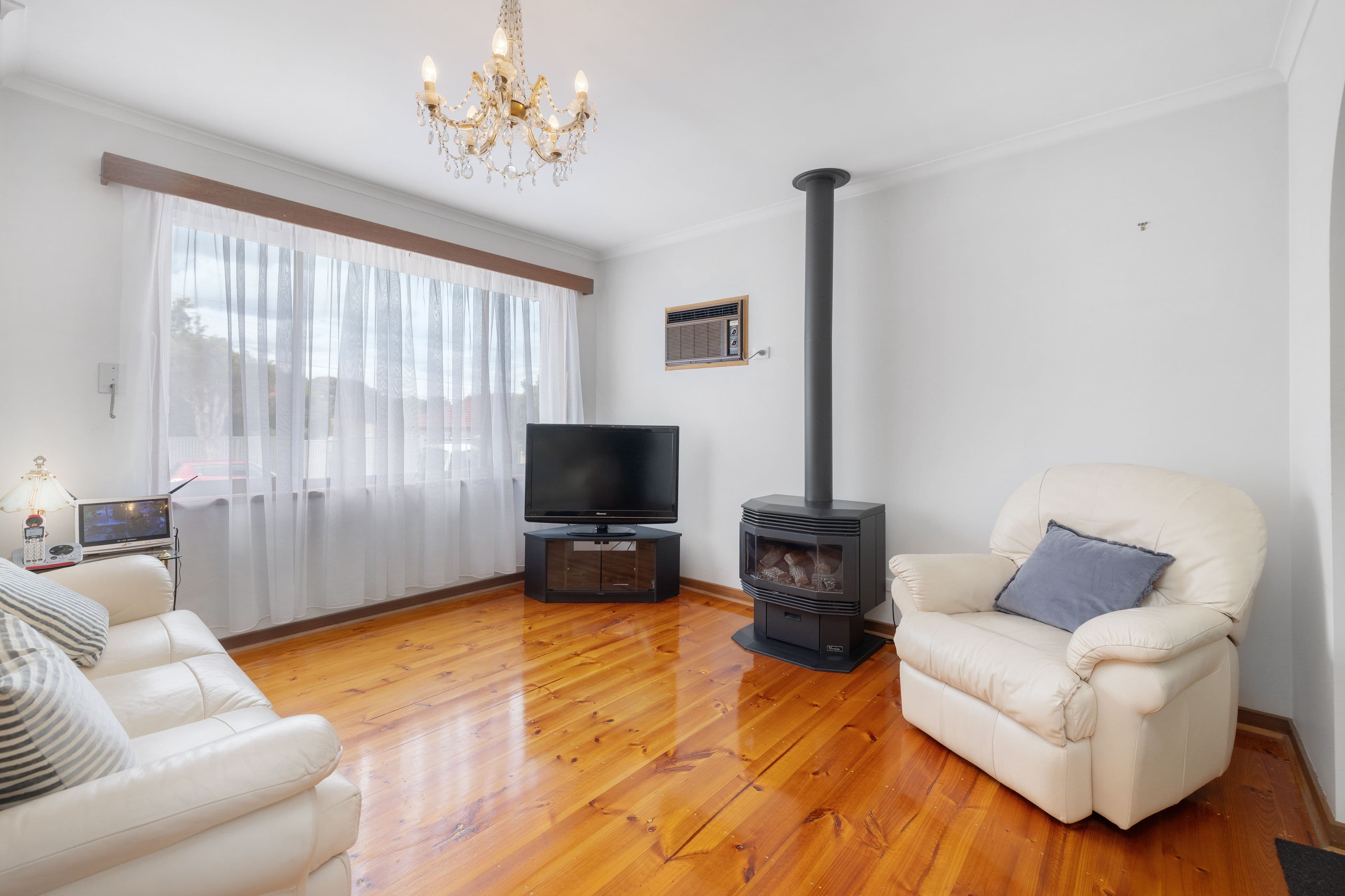 4 Lee Street, Noble Park VIC 3174, Noble Park - Thumbnail 4