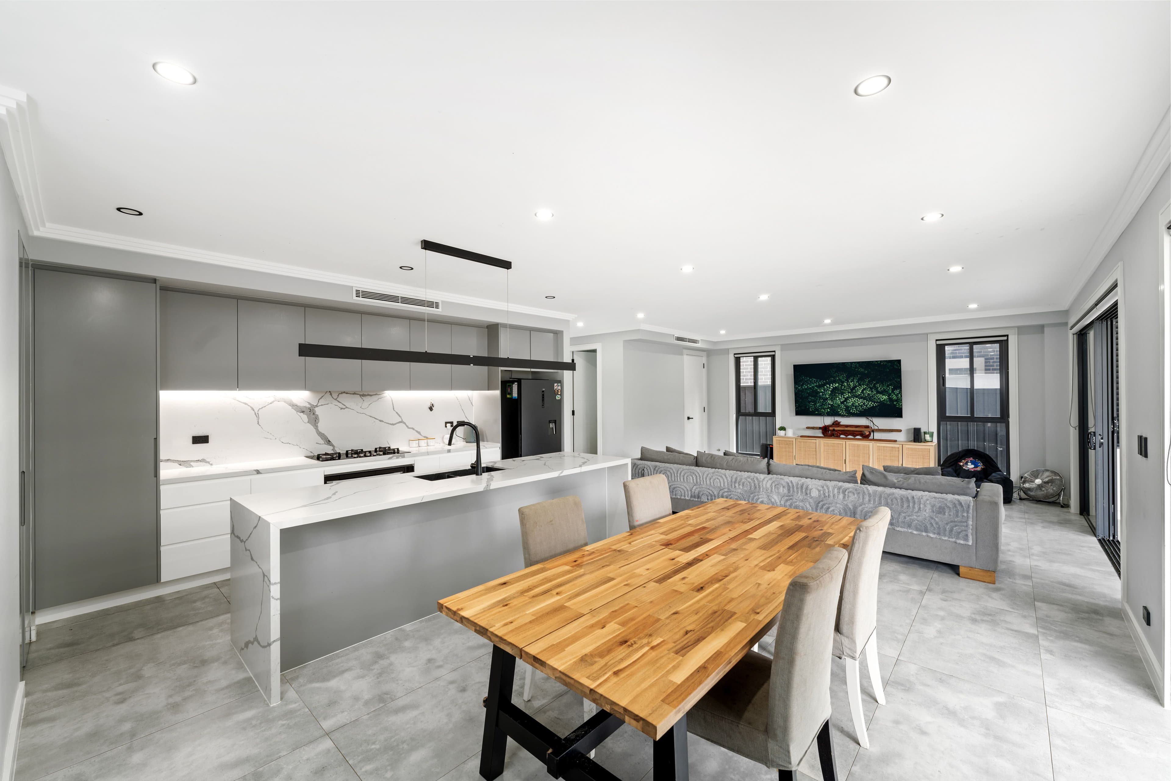 2 Lewin Crescent, Bradbury NSW 2560, Bradbury - Thumbnail 4