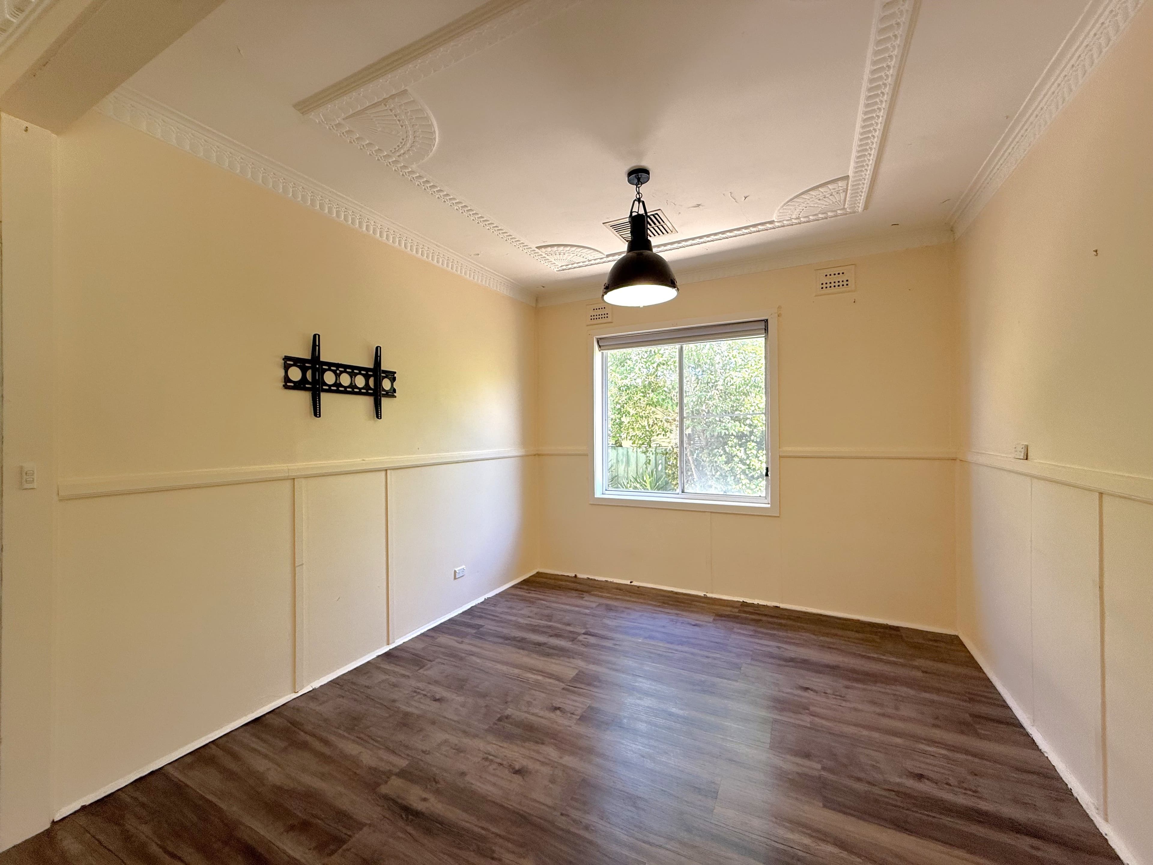 33 Lachlan Street, Young NSW 2594, Young - Thumbnail 6