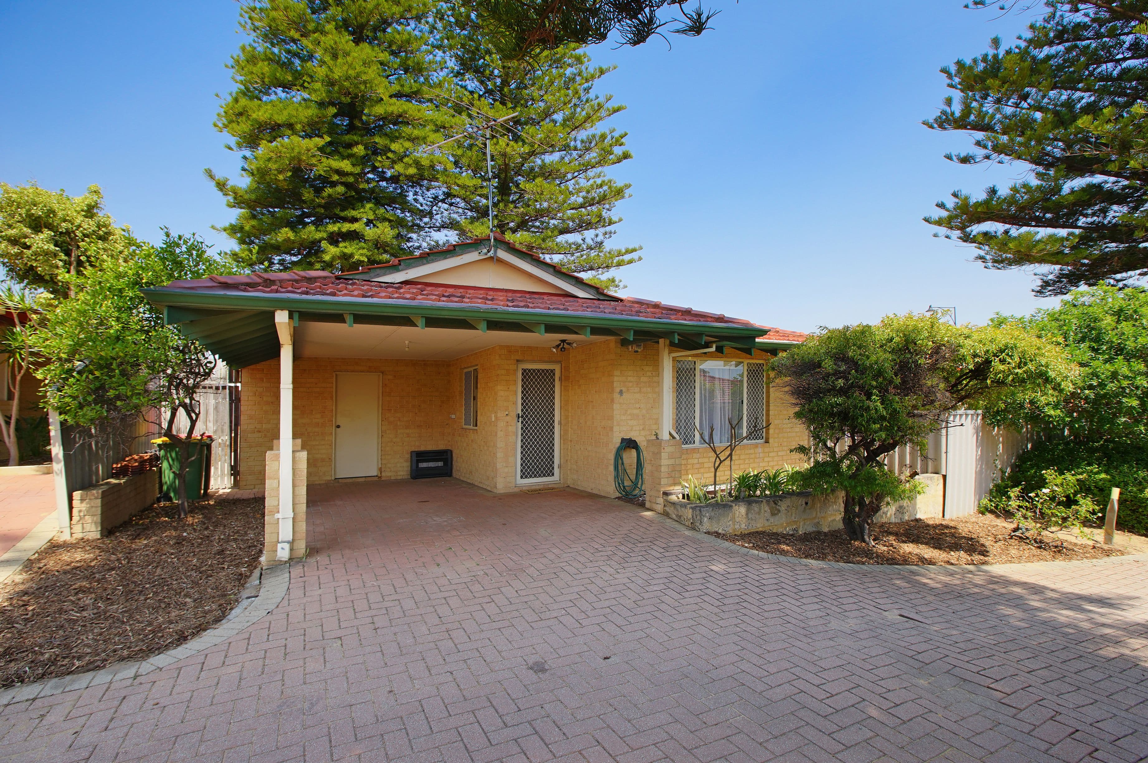 104 Forrest Road, Hamilton Hill WA 6163, Hamilton Hill - Image 1