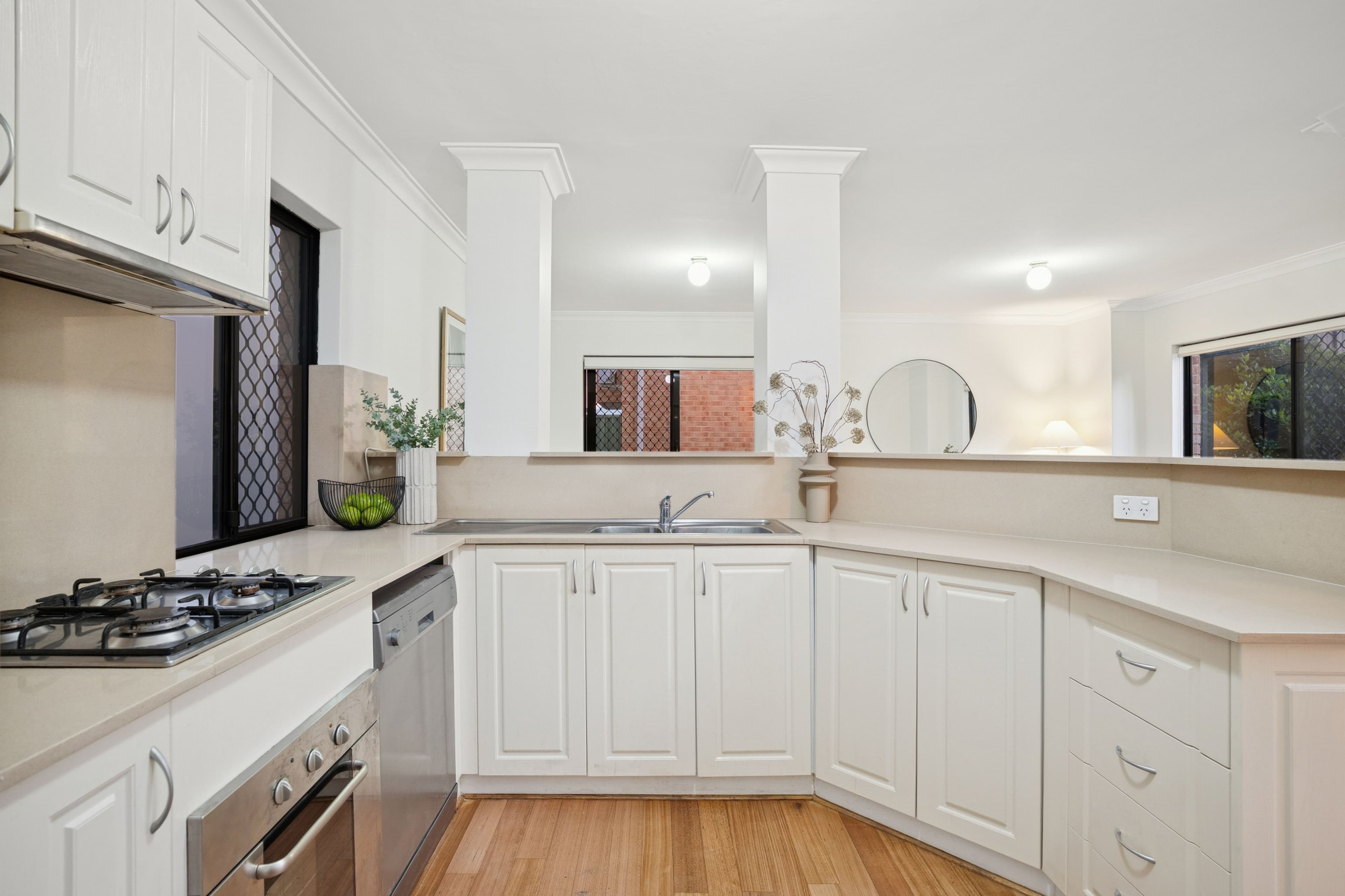 8 Sleat Road, Mount Pleasant WA 6153, Mount Pleasant - Thumbnail 6