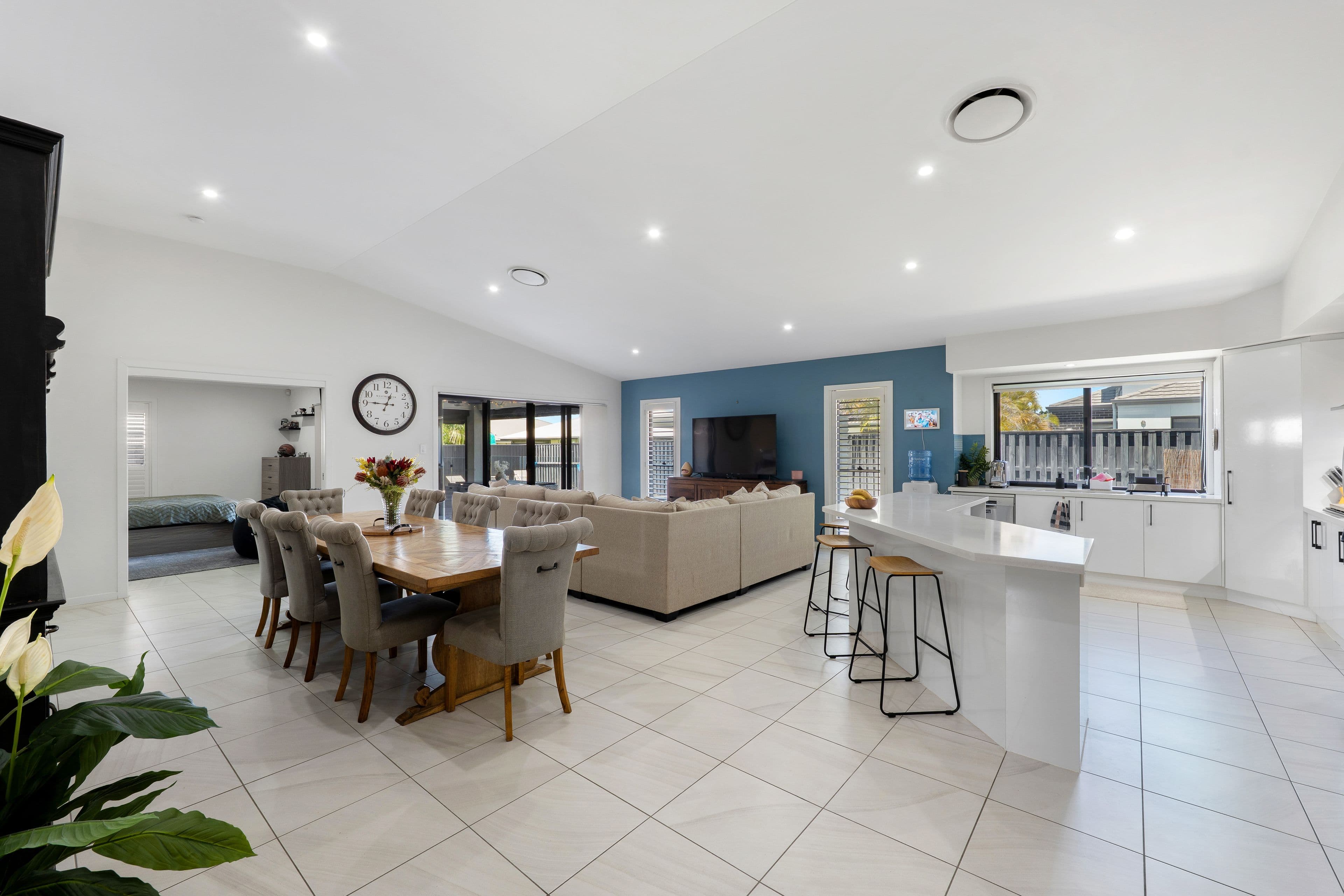 469 Gainsborough Drive, Pimpama QLD 4209, Pimpama - Thumbnail 3