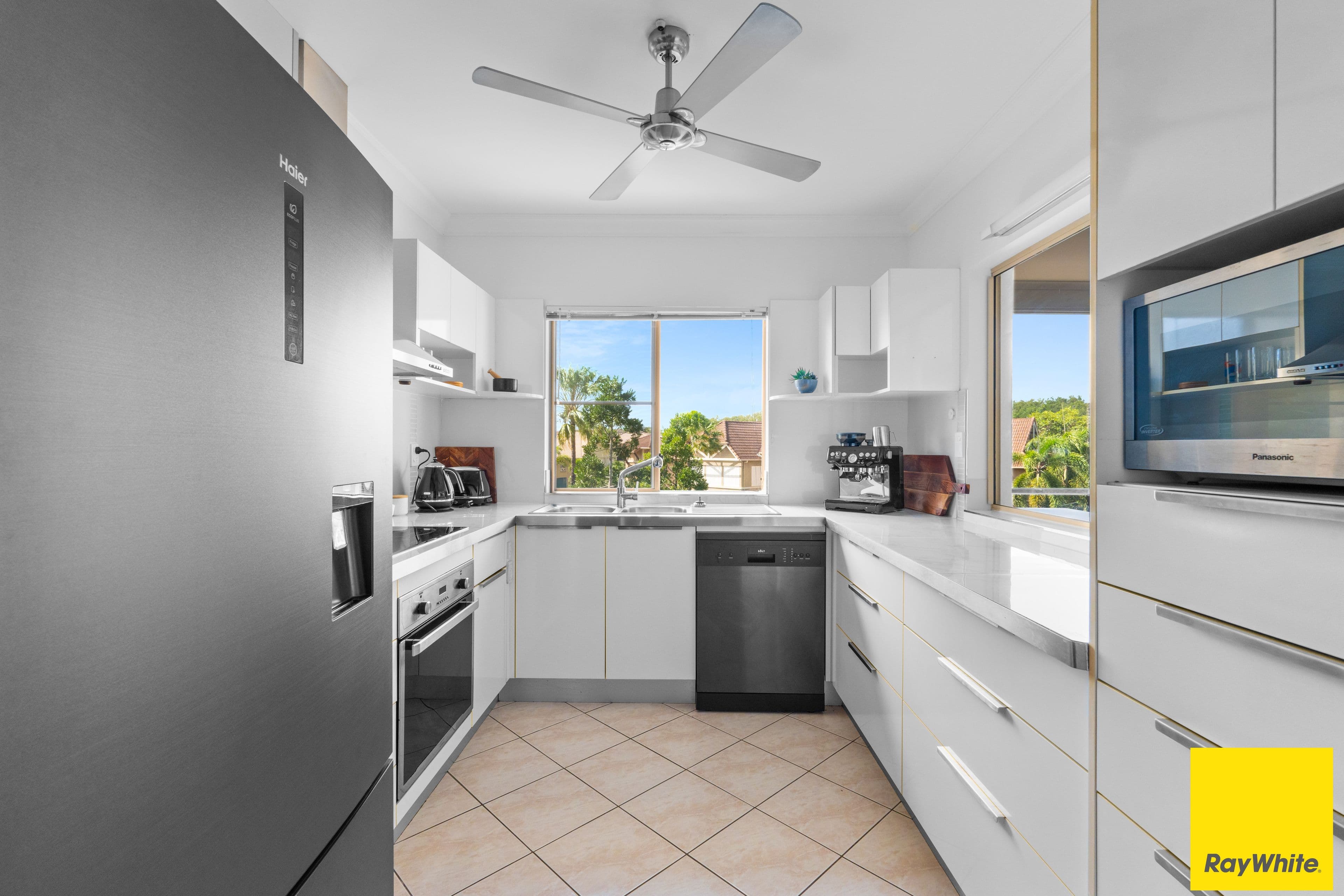 2-10 Greenslopes Street, Cairns North QLD 4870, Cairns North - Thumbnail 6