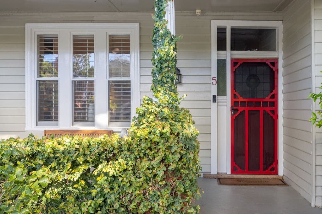 5 Laburnum Street, Parkdale VIC 3195, Parkdale - Thumbnail 2
