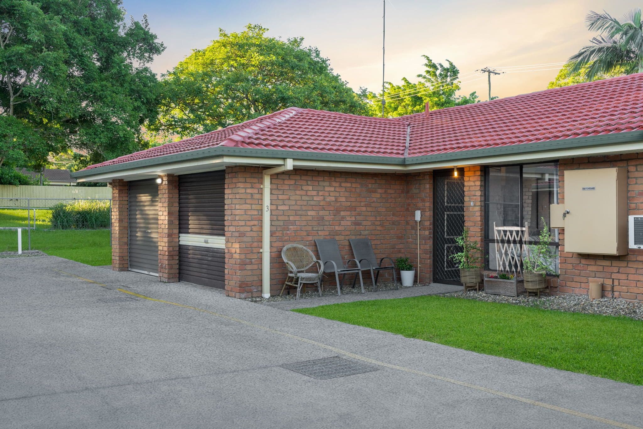 33 Clare Road, Kingston QLD 4114, Kingston - Image 1
