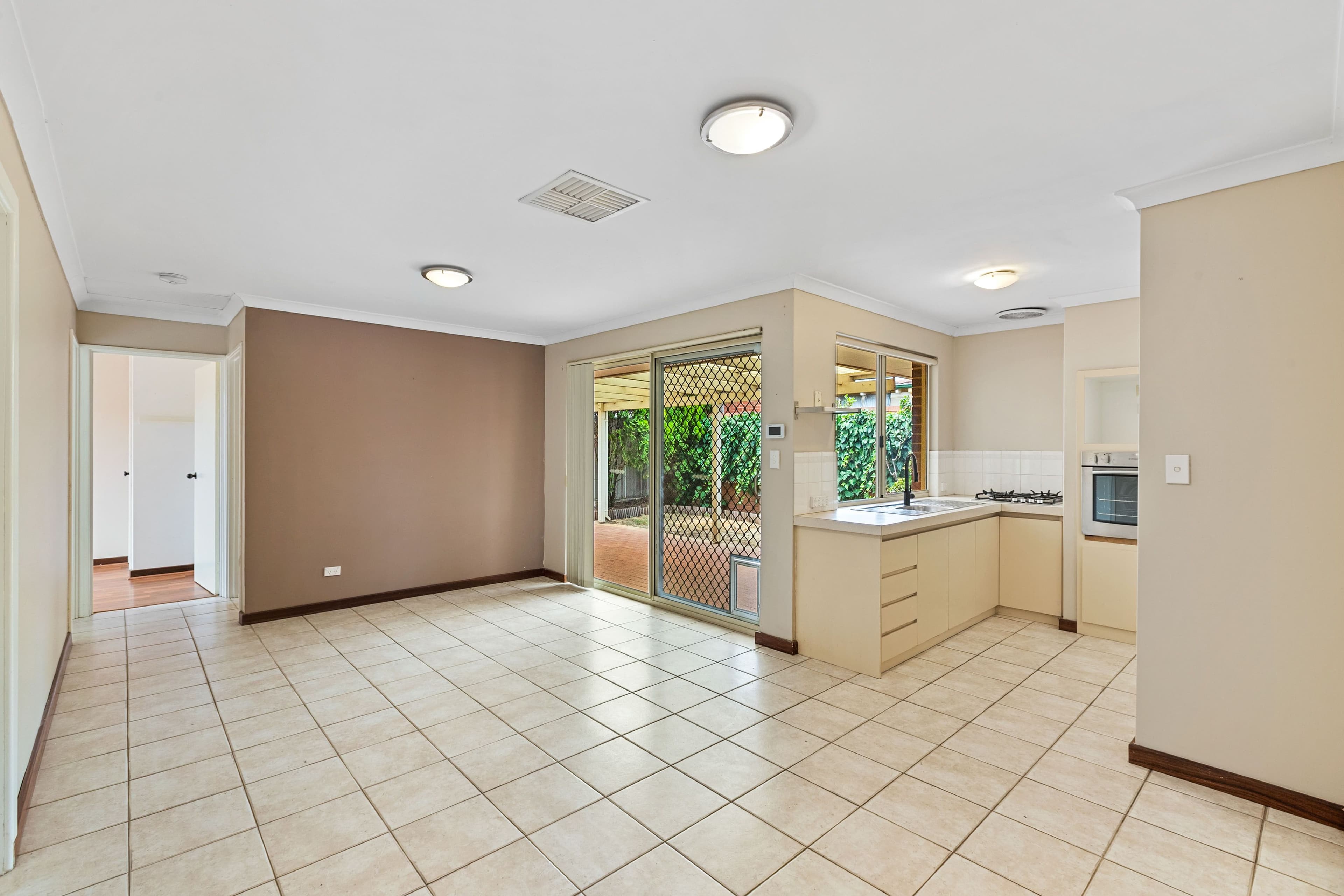 37 Wilcock Avenue, Balcatta WA 6021, Balcatta - Thumbnail 5