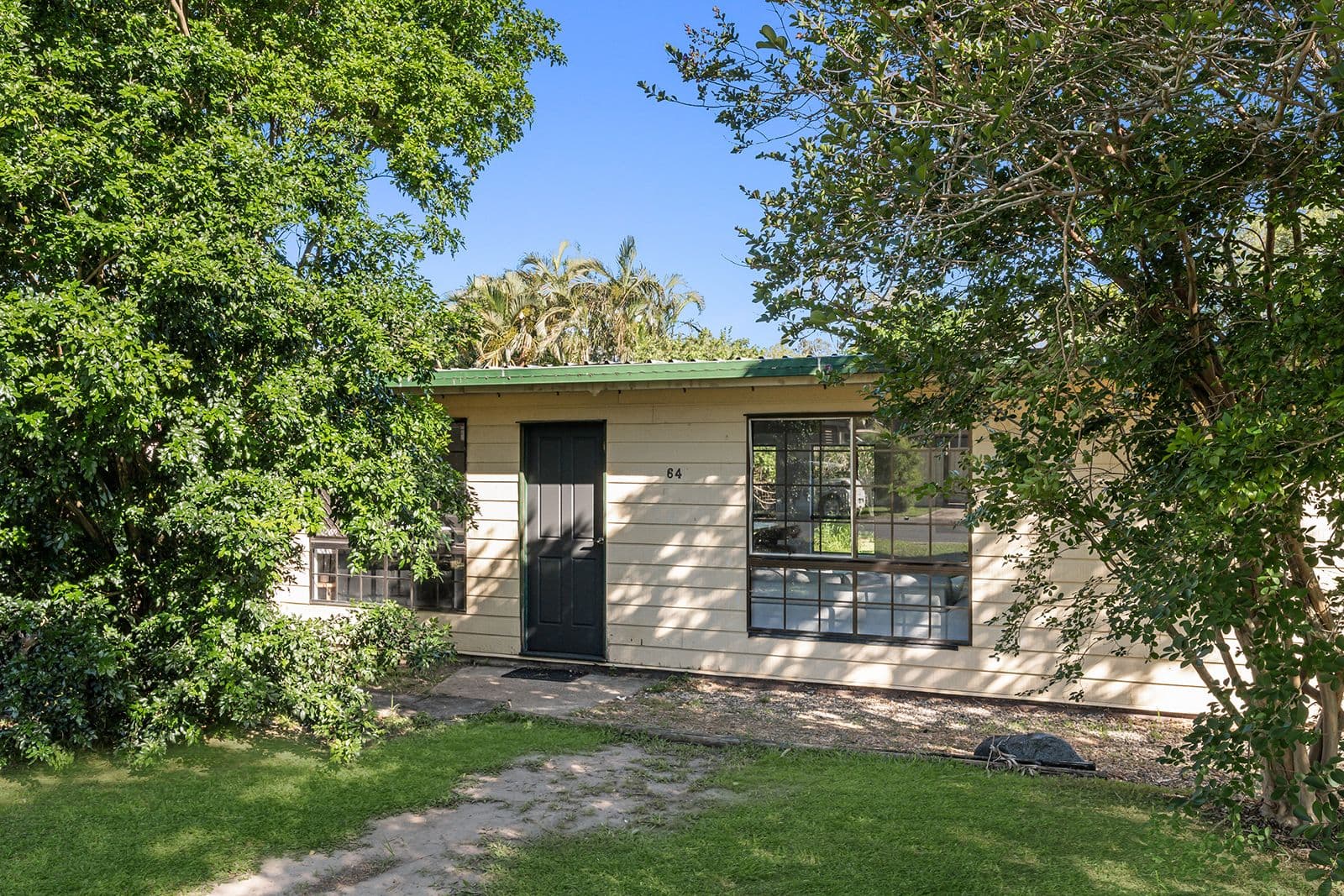 64 Leonie Street, Deception Bay QLD 4508, Deception Bay - Thumbnail 2