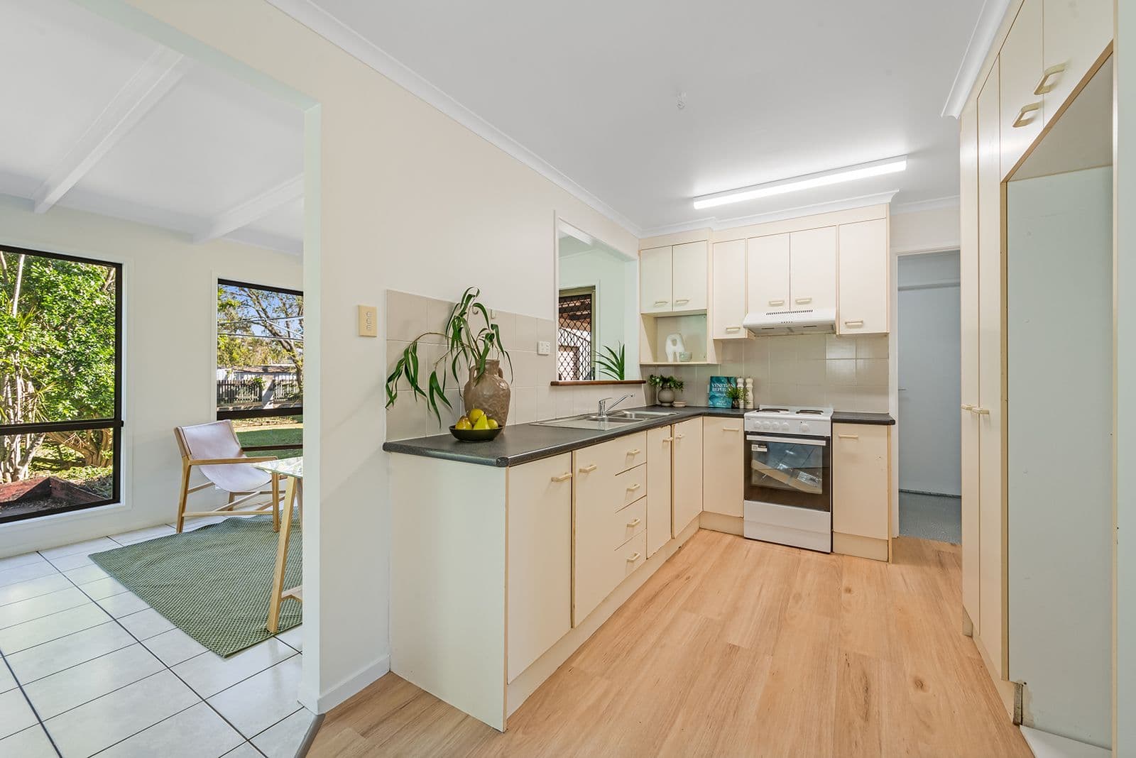 64 Leonie Street, Deception Bay QLD 4508, Deception Bay - Thumbnail 7